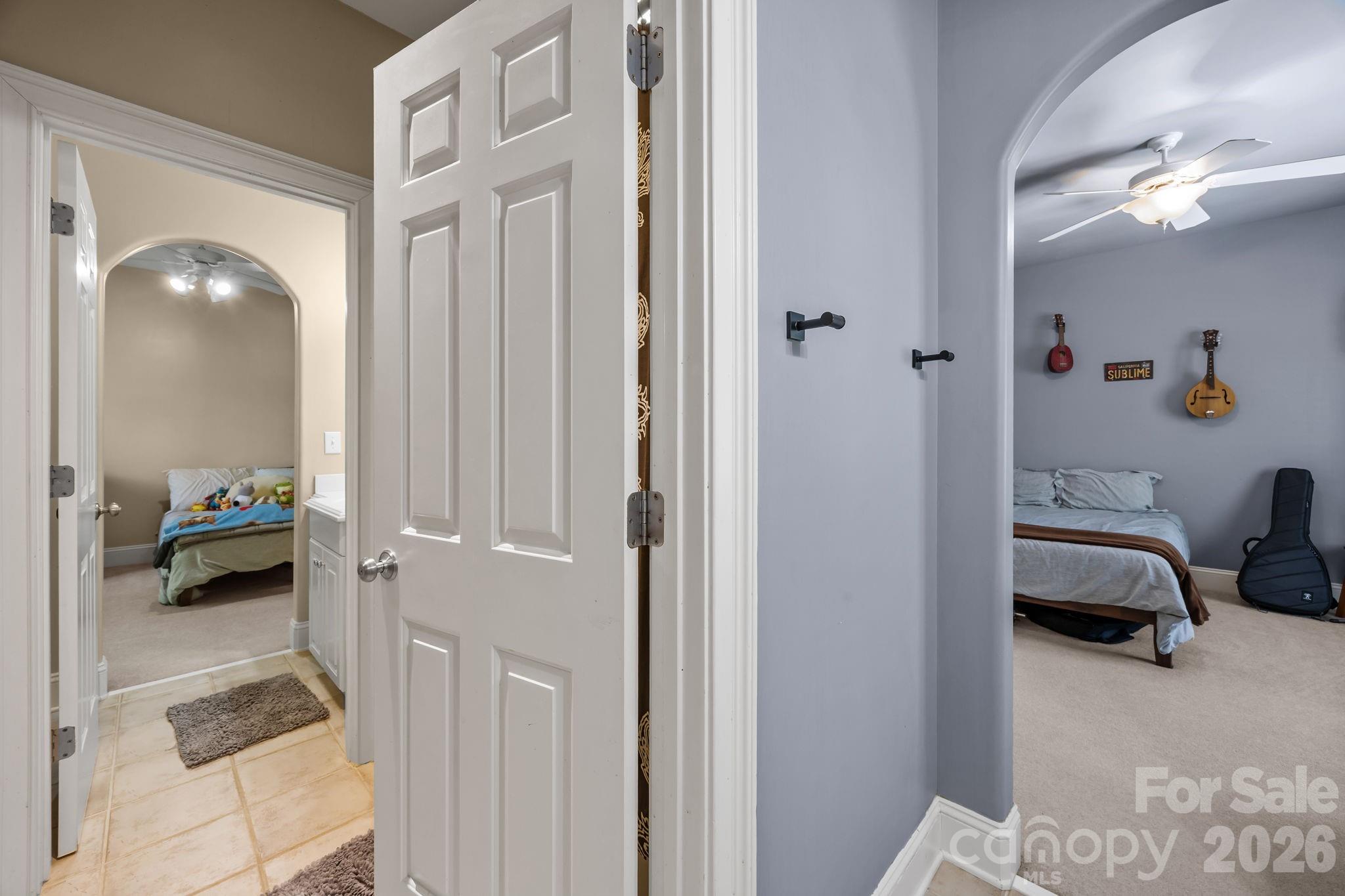 11123 Pound Hill Lane — Charlotte