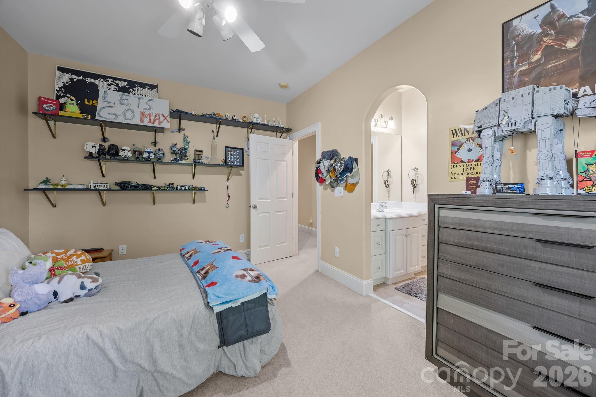 11123 Pound Hill Lane — Charlotte