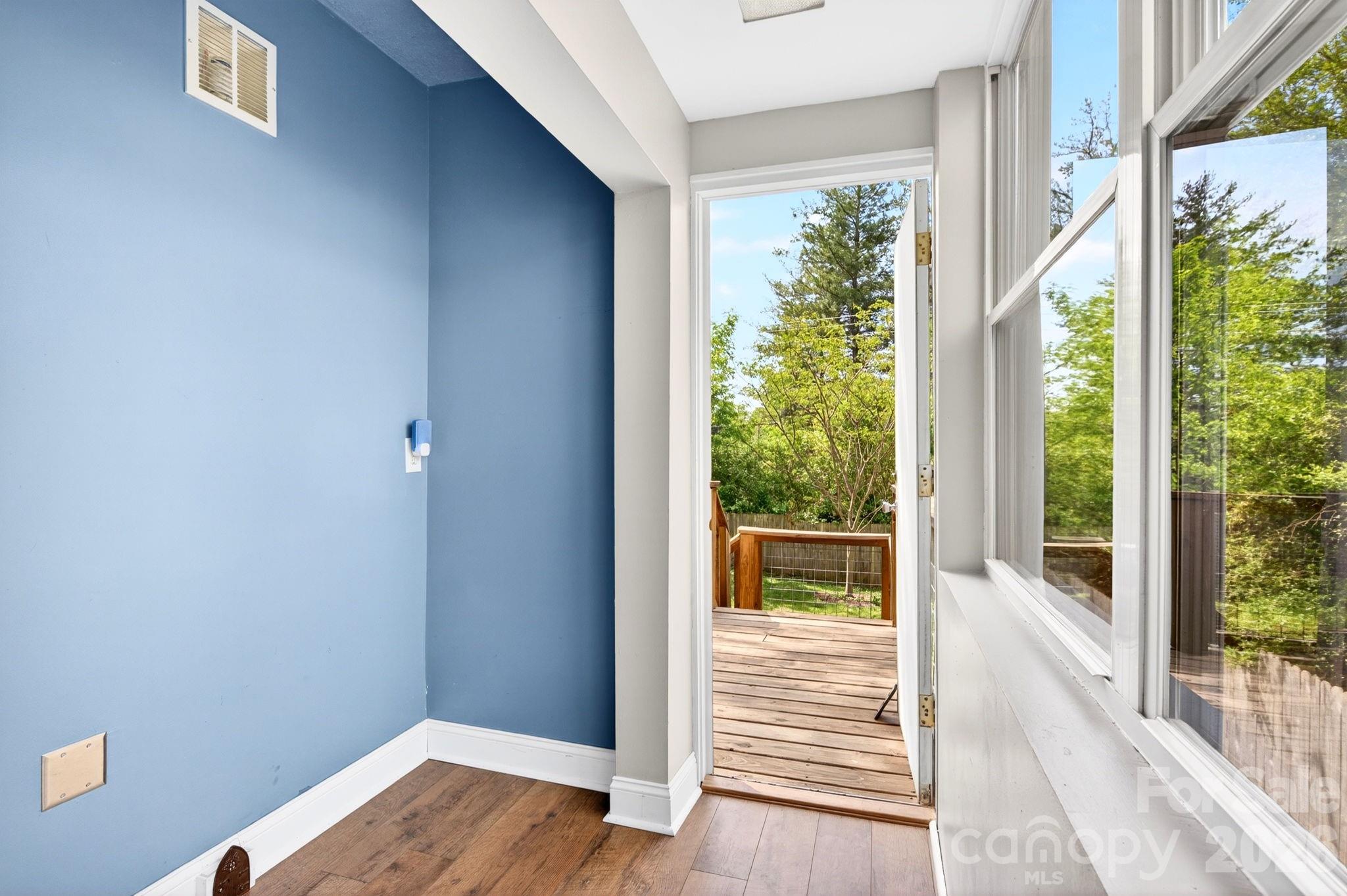 55 Walton Street — Asheville