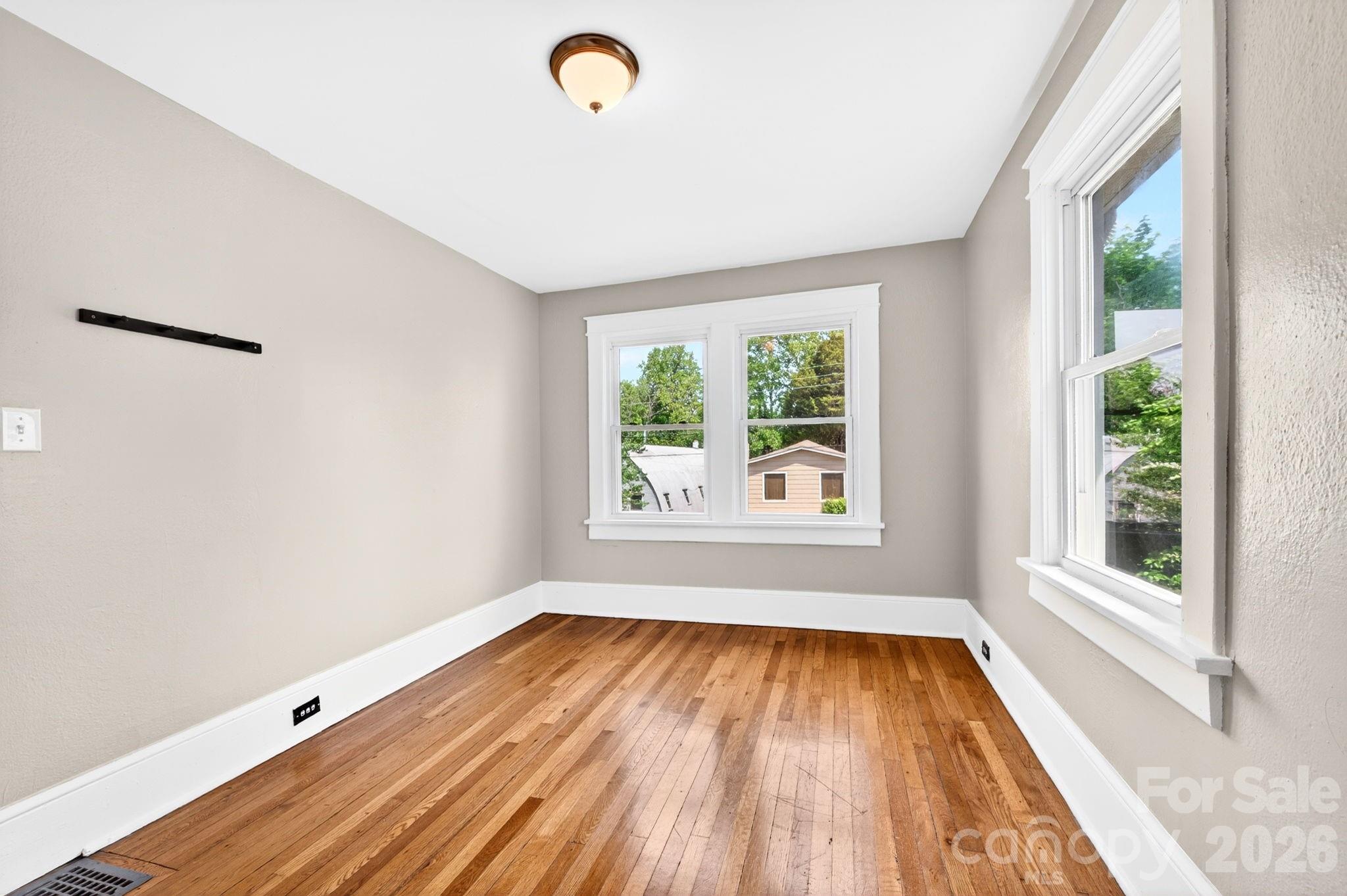 55 Walton Street — Asheville