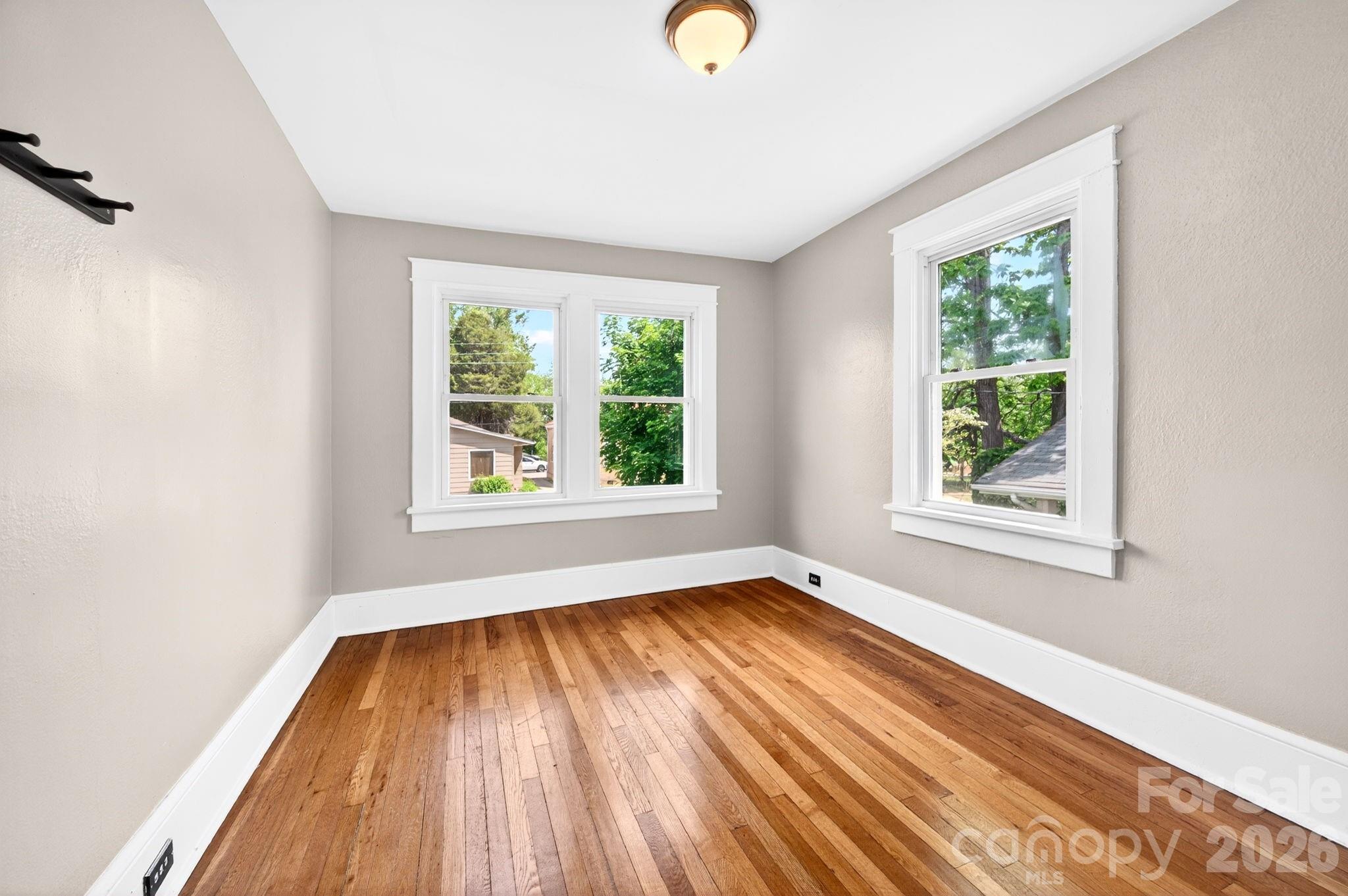 55 Walton Street — Asheville