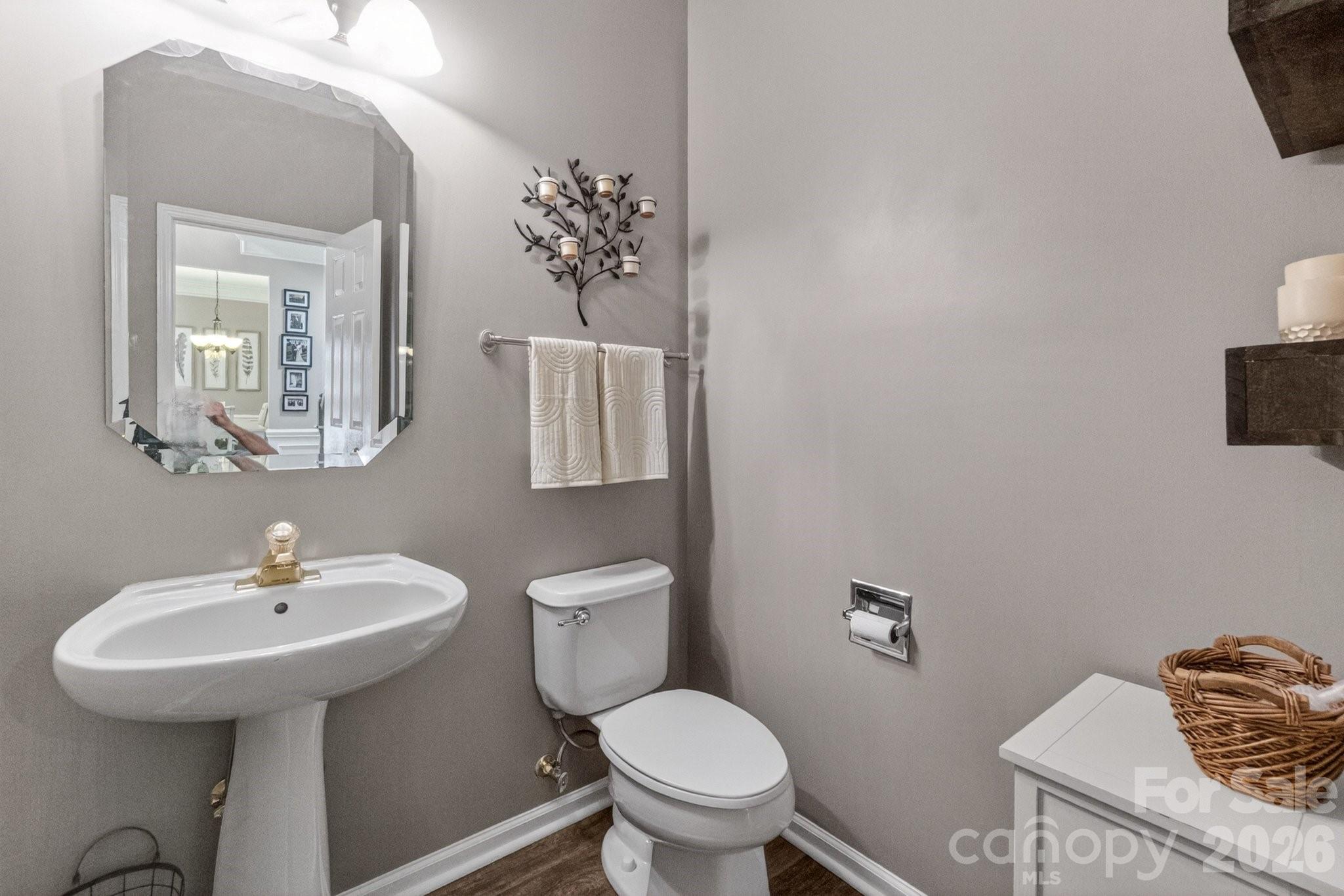 8921 Glade Court — Huntersville