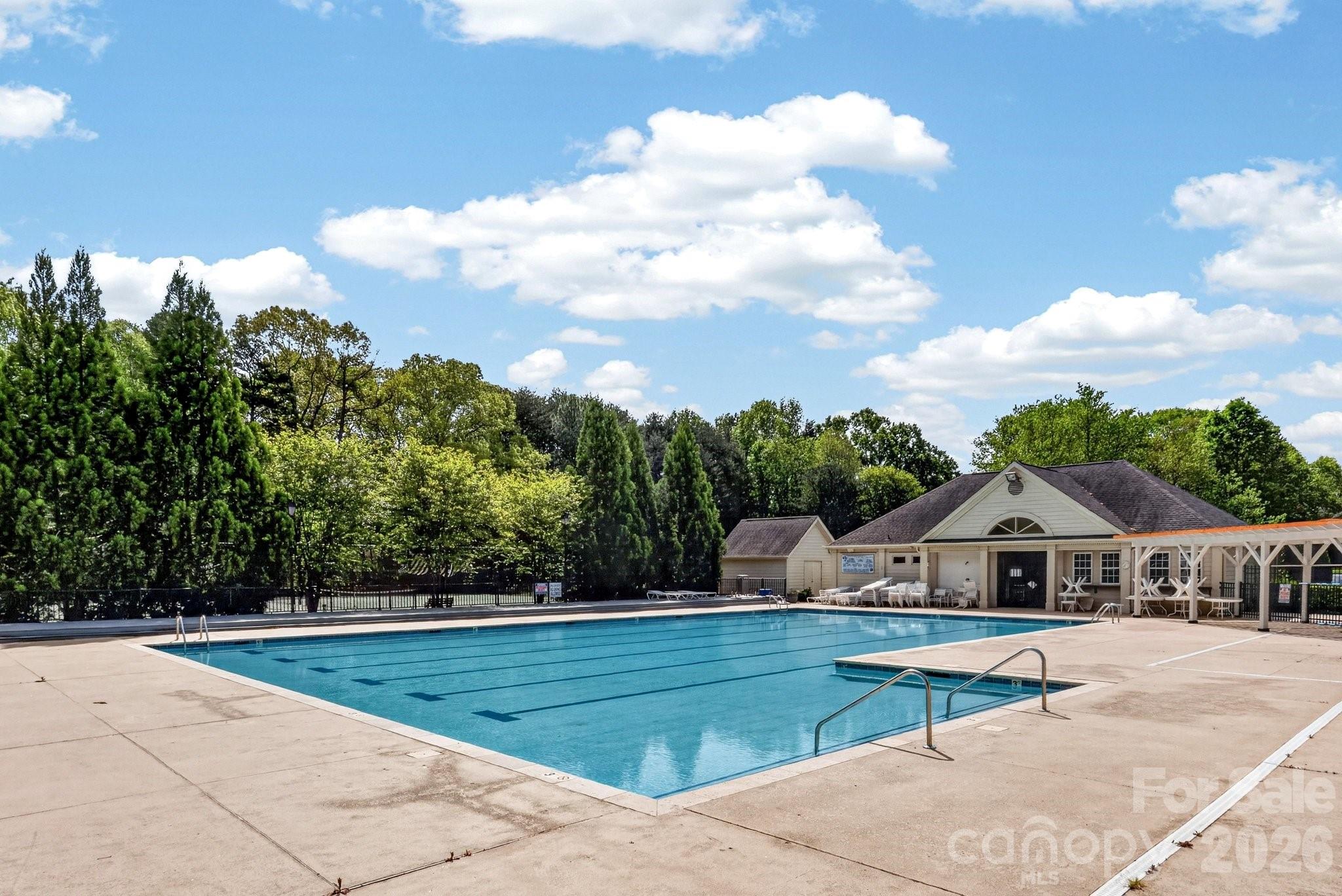 8921 Glade Court — Huntersville