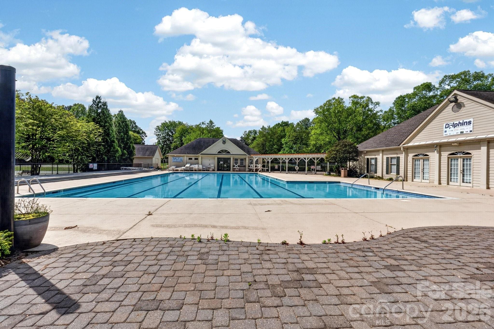 8921 Glade Court — Huntersville