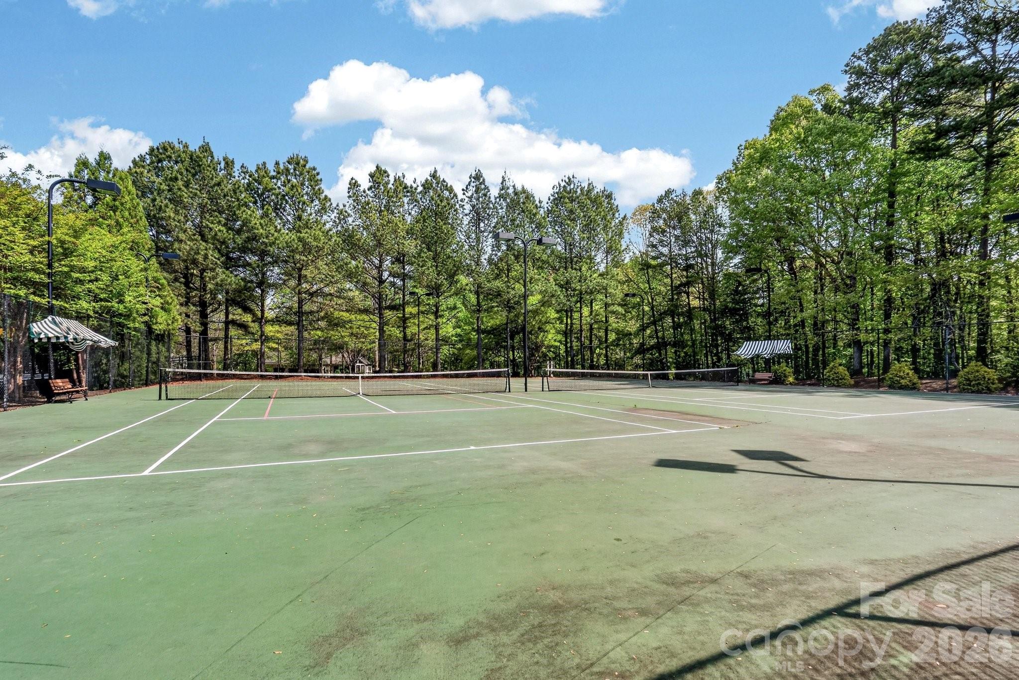 8921 Glade Court — Huntersville