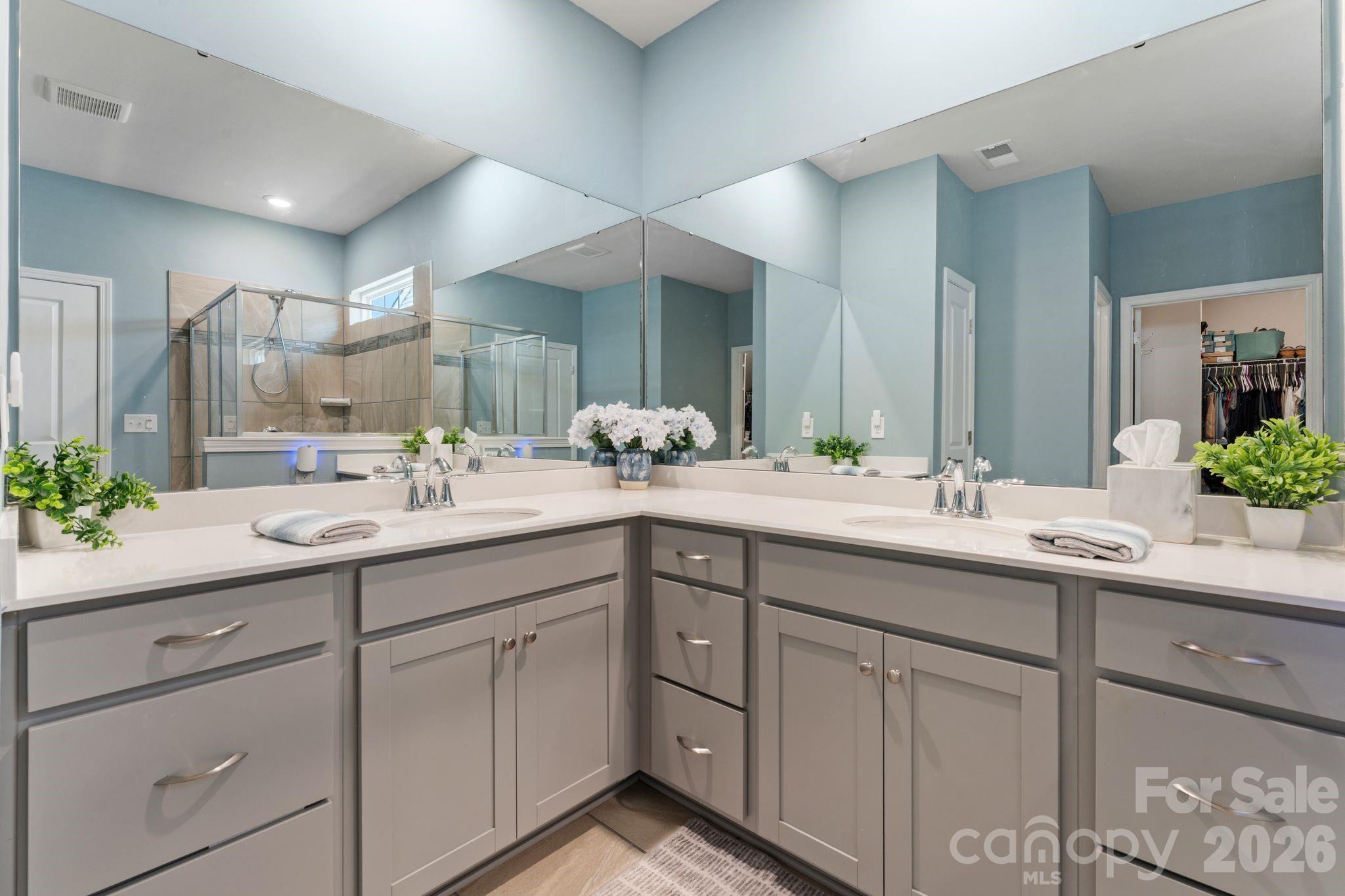 138 Dubois Drive — Mooresville