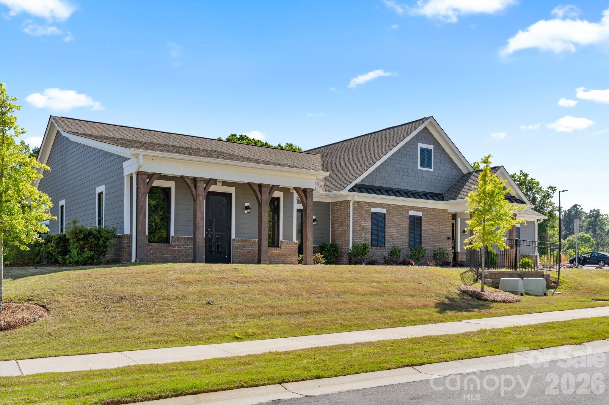 138 Dubois Drive — Mooresville