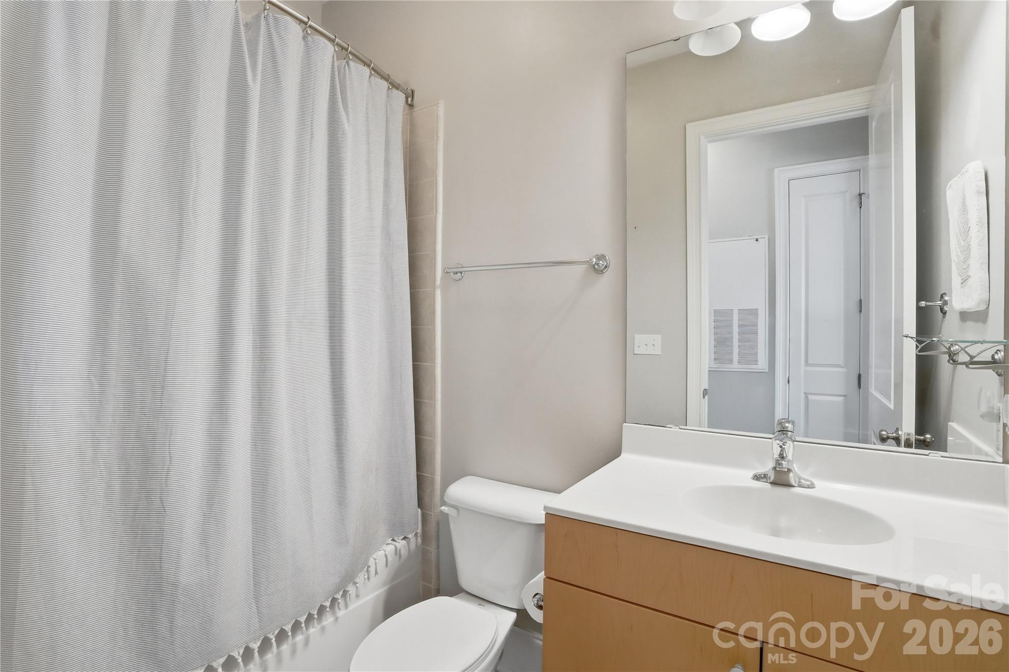 2990 Selwyn Avenue — Charlotte
