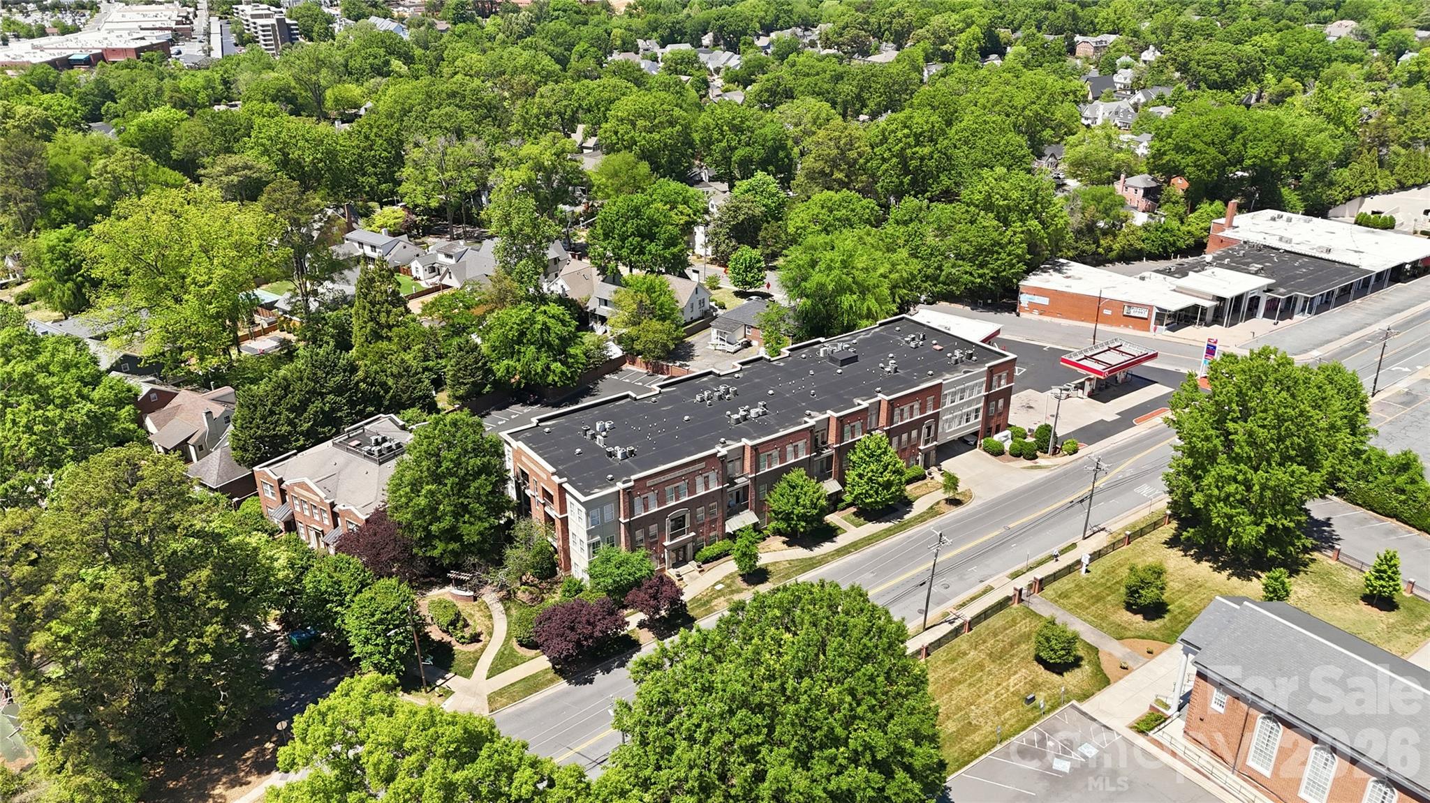 2990 Selwyn Avenue — Charlotte