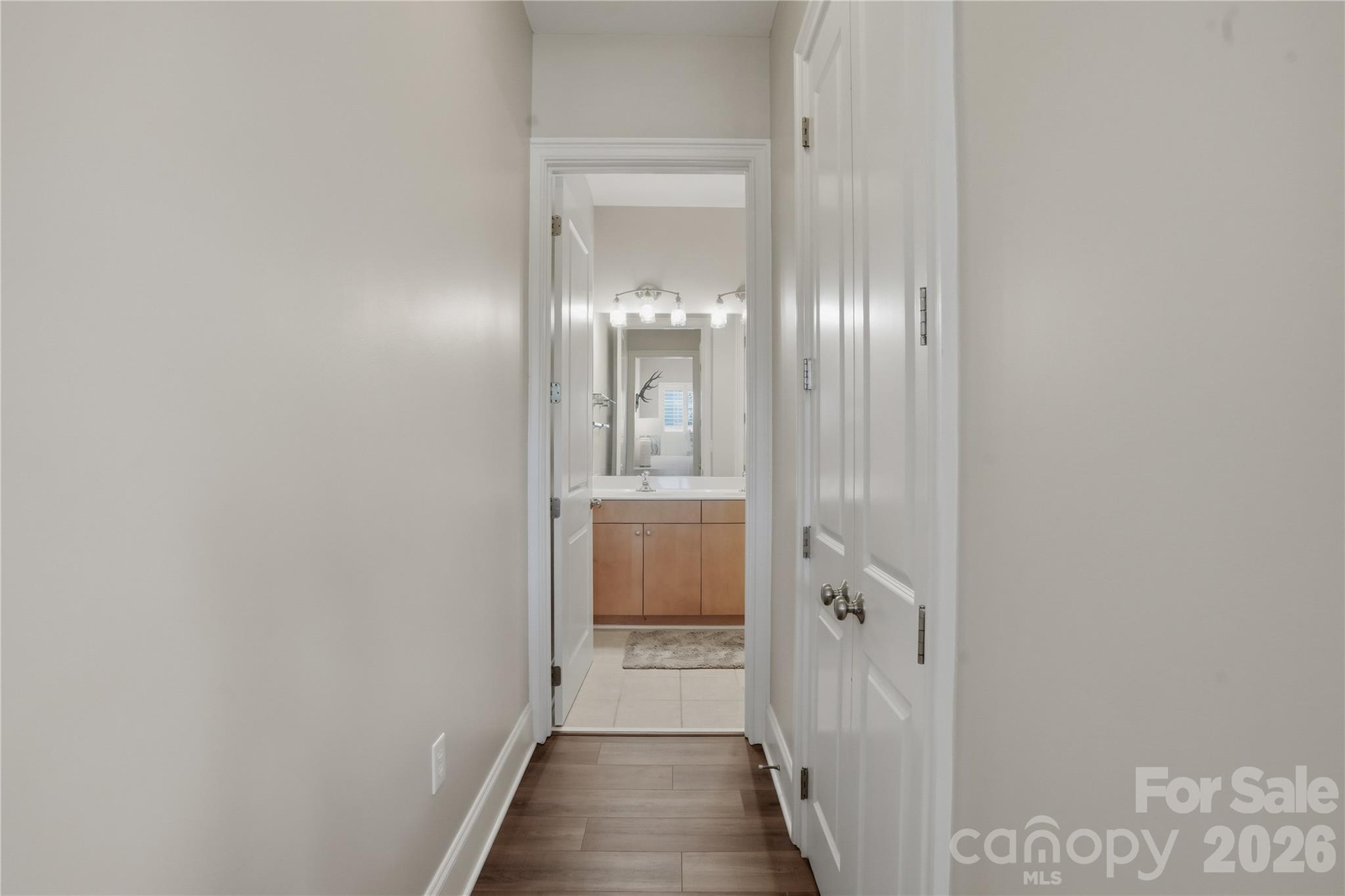 2990 Selwyn Avenue — Charlotte