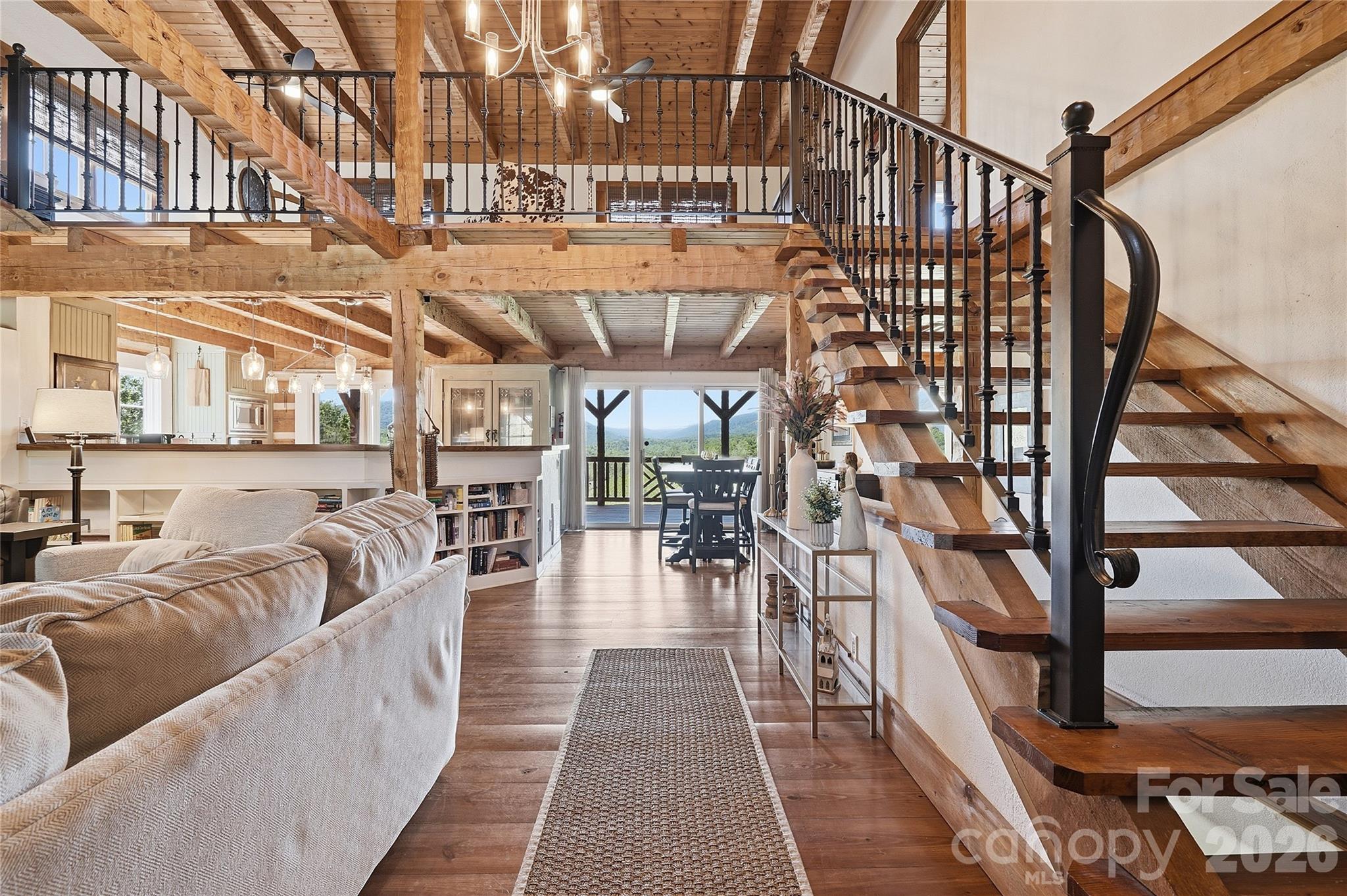 723 N Highland Road — Mill Spring
