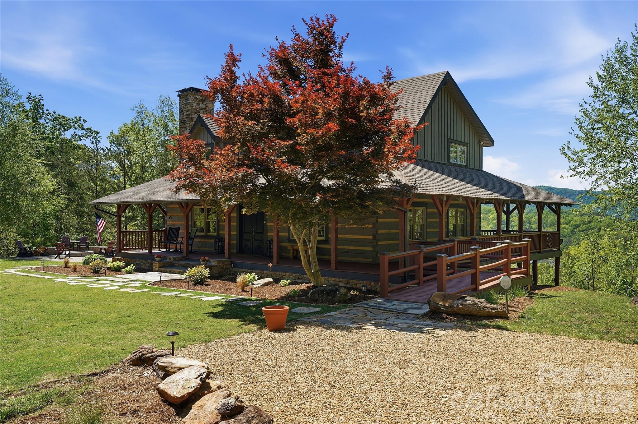 723 N Highland Road — Mill Spring