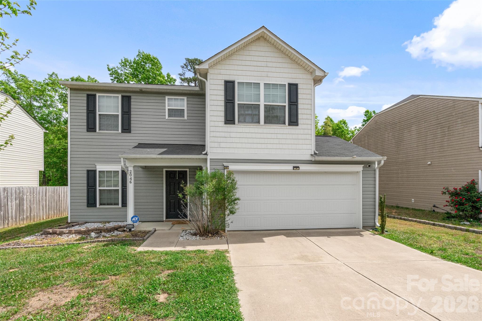 2046 E Park Drive — Lancaster