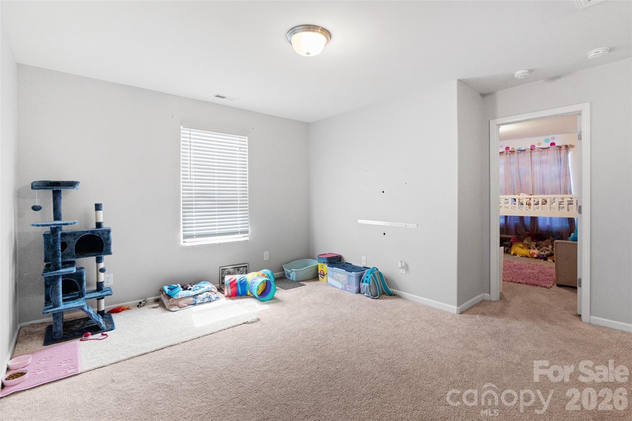 2046 E Park Drive — Lancaster