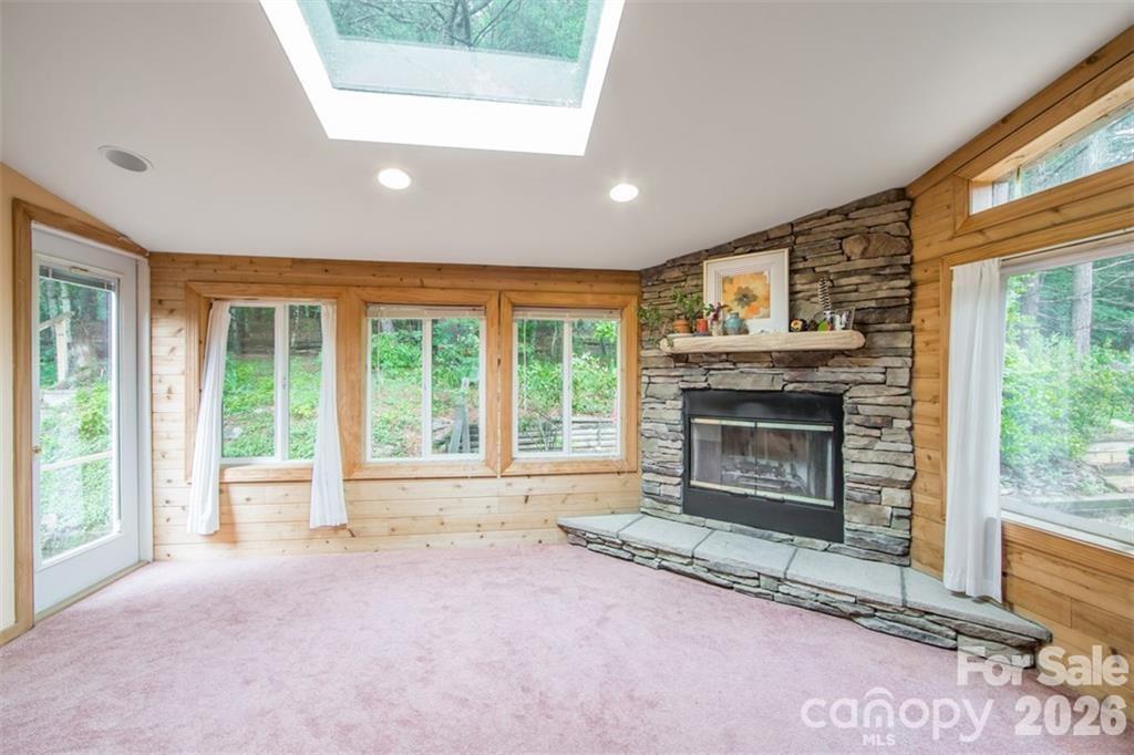 44 Sagebrush Circle — Etowah