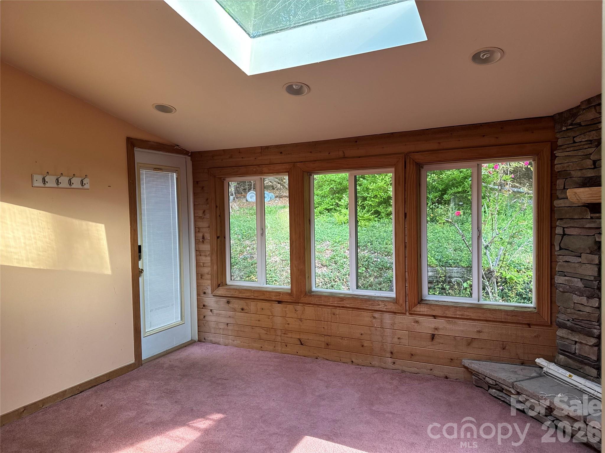 44 Sagebrush Circle — Etowah