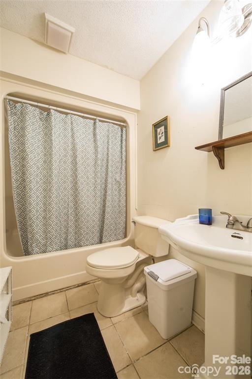 44 Sagebrush Circle — Etowah