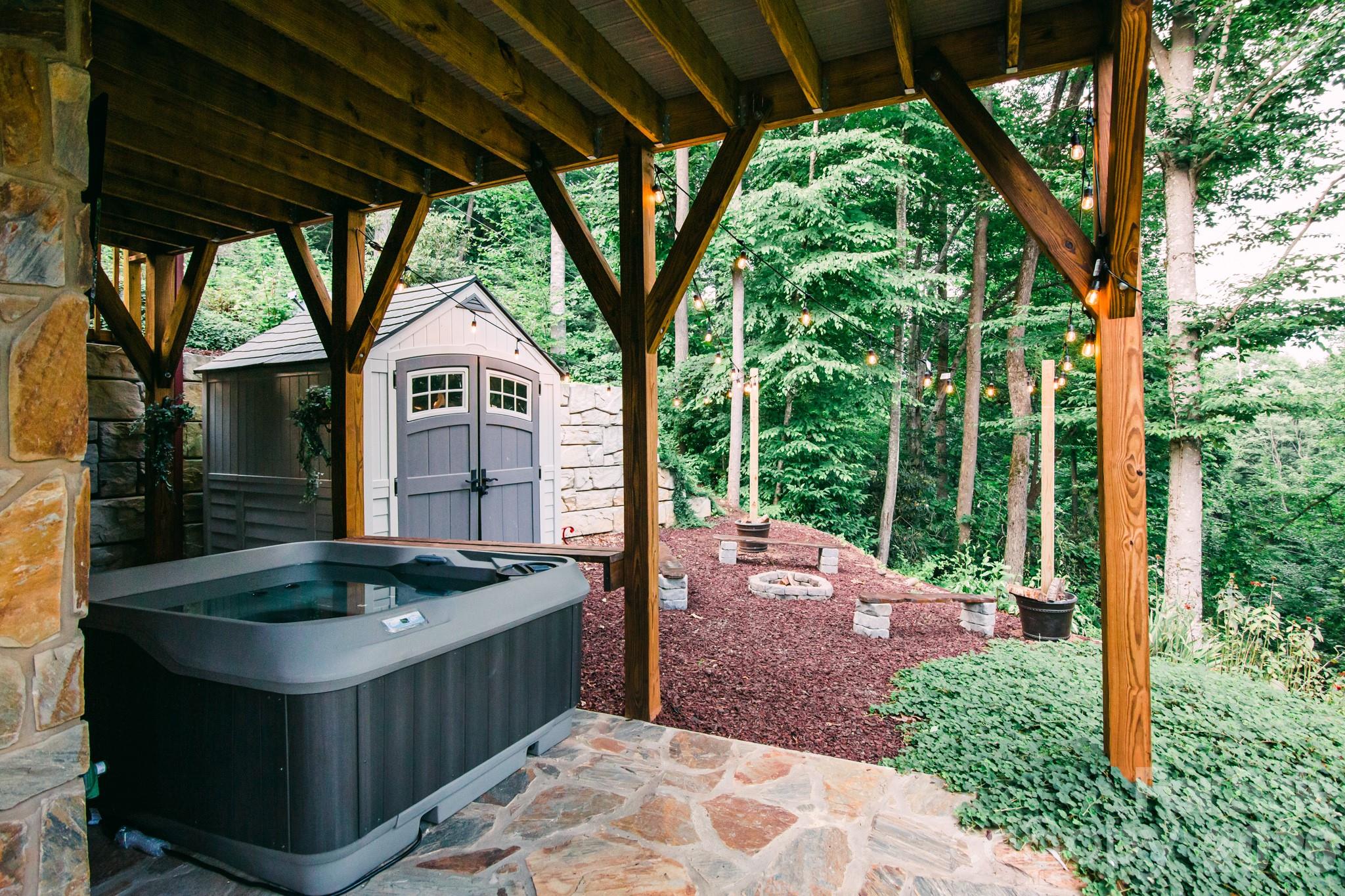 11 Sugar Maple Drive — Black Mountain