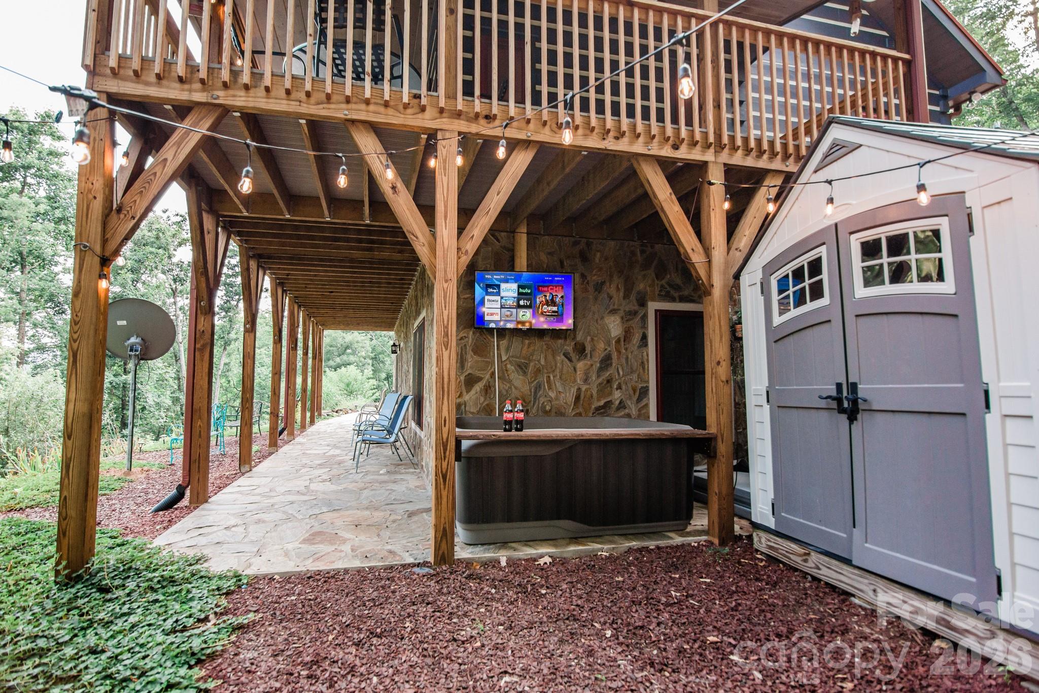 11 Sugar Maple Drive — Black Mountain