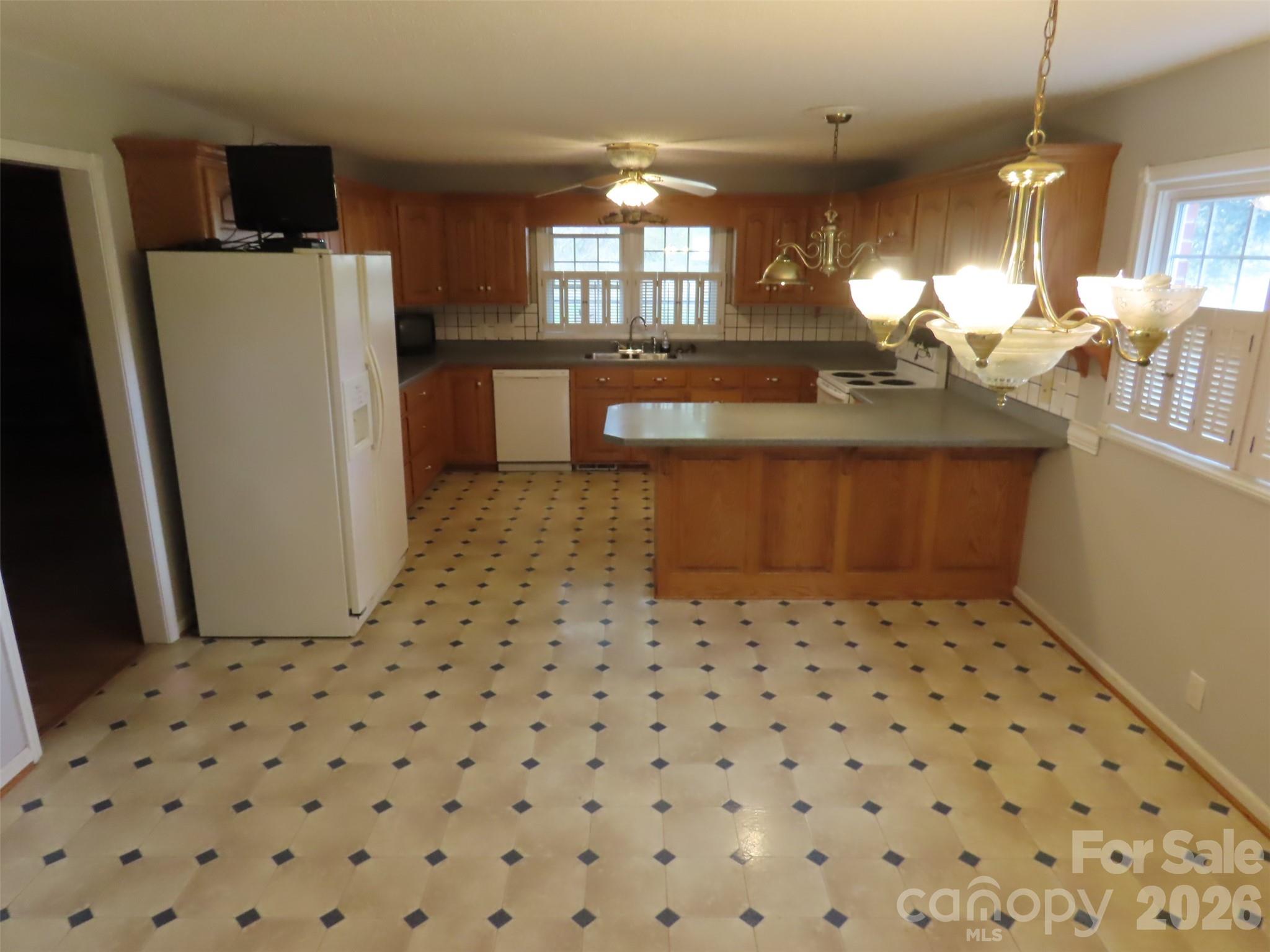 2724 Lucy Short Cut Road — Marshville
