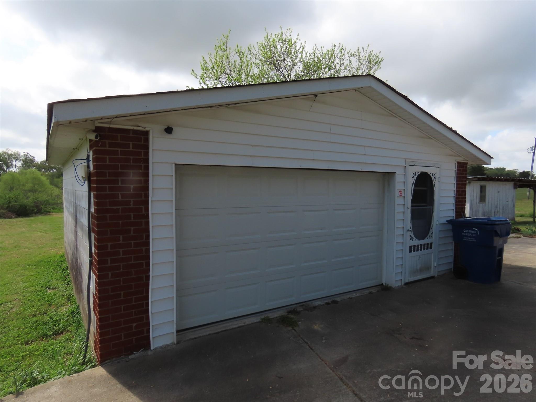 2724 Lucy Short Cut Road — Marshville