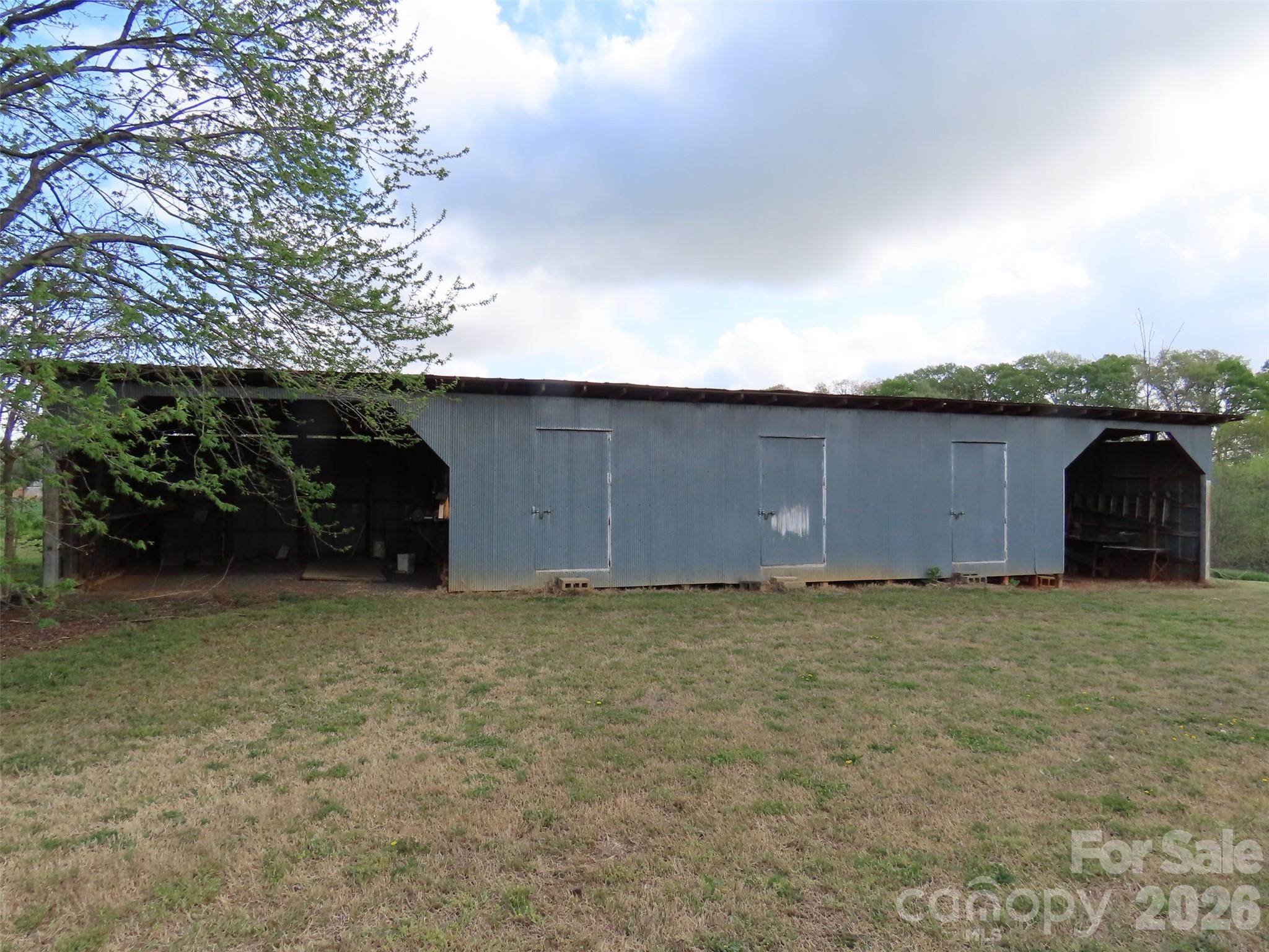 2724 Lucy Short Cut Road — Marshville