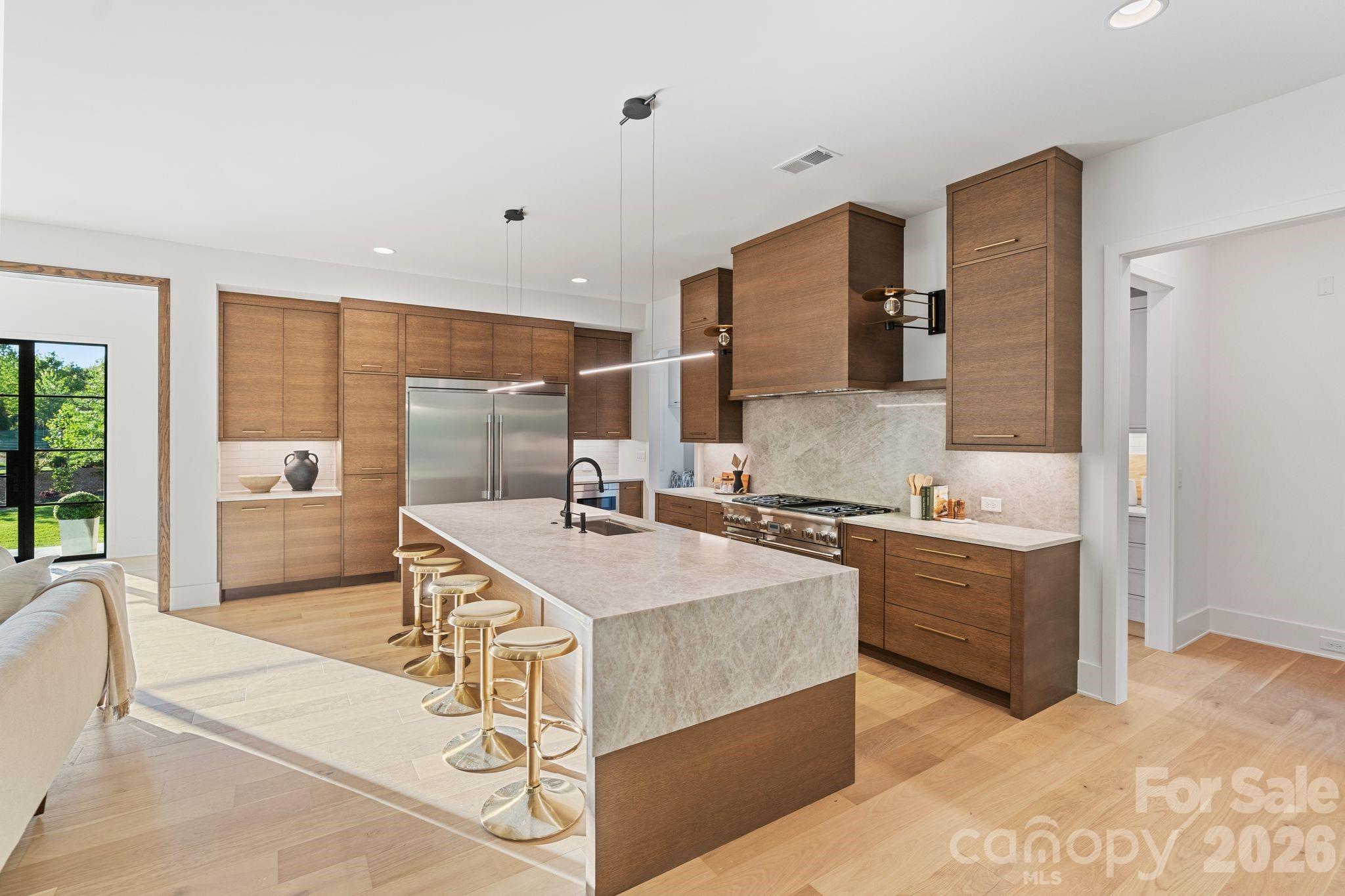 217 Crest Court — Weddington