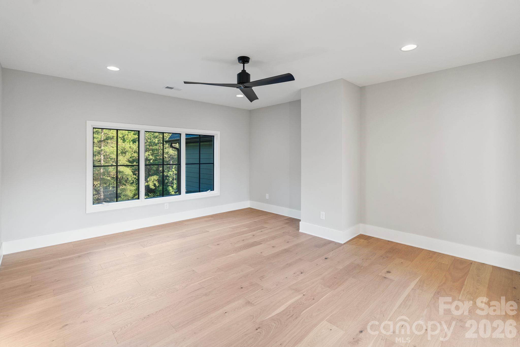 217 Crest Court — Weddington