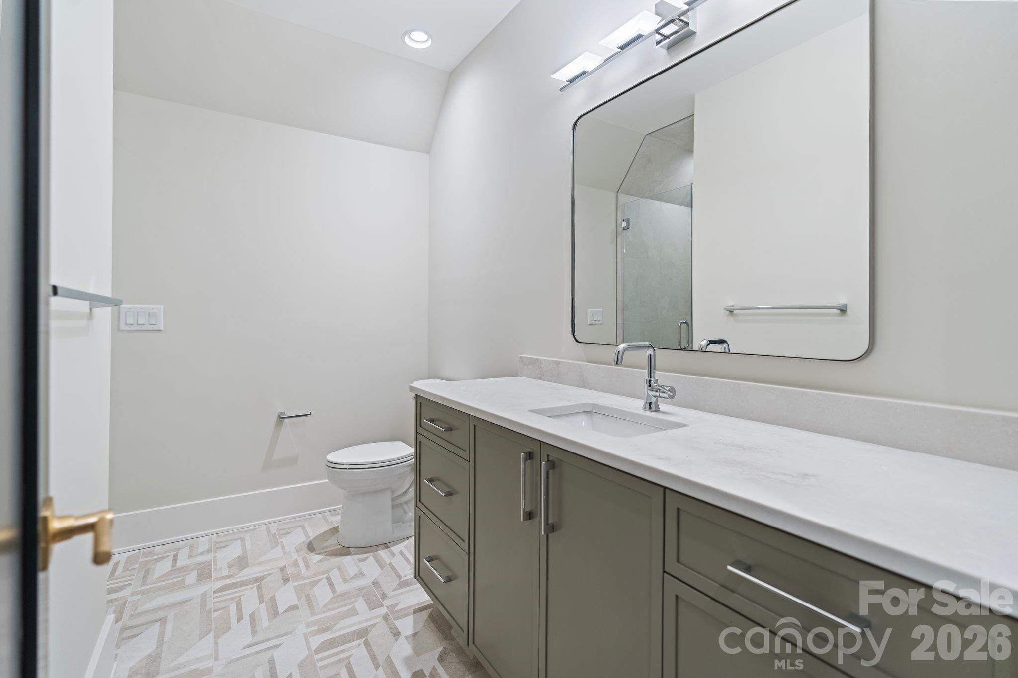 217 Crest Court — Weddington