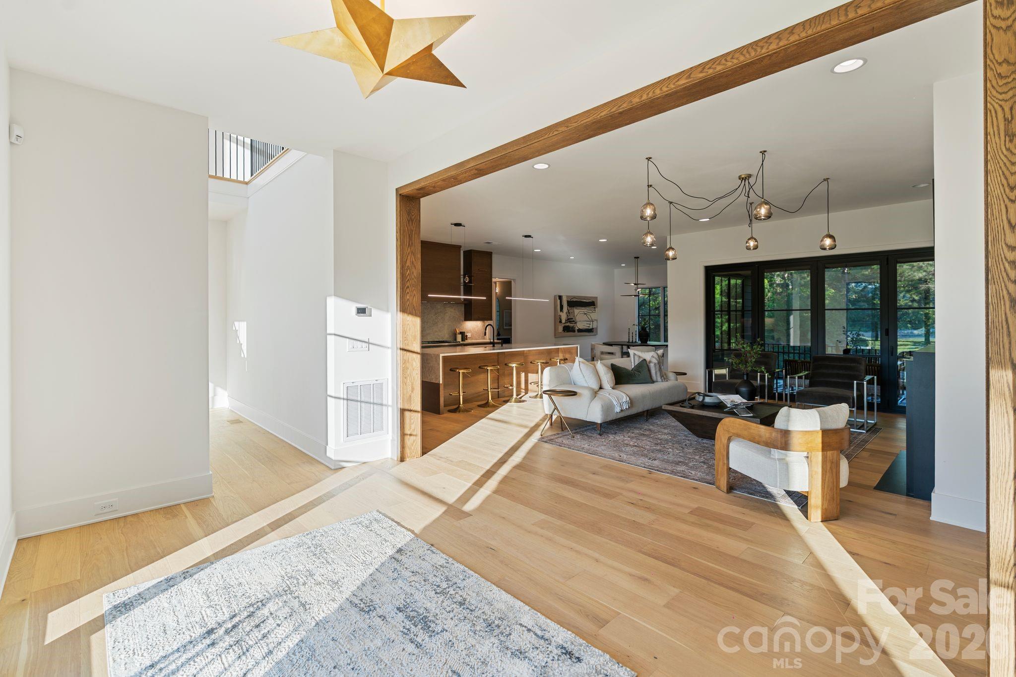 217 Crest Court — Weddington