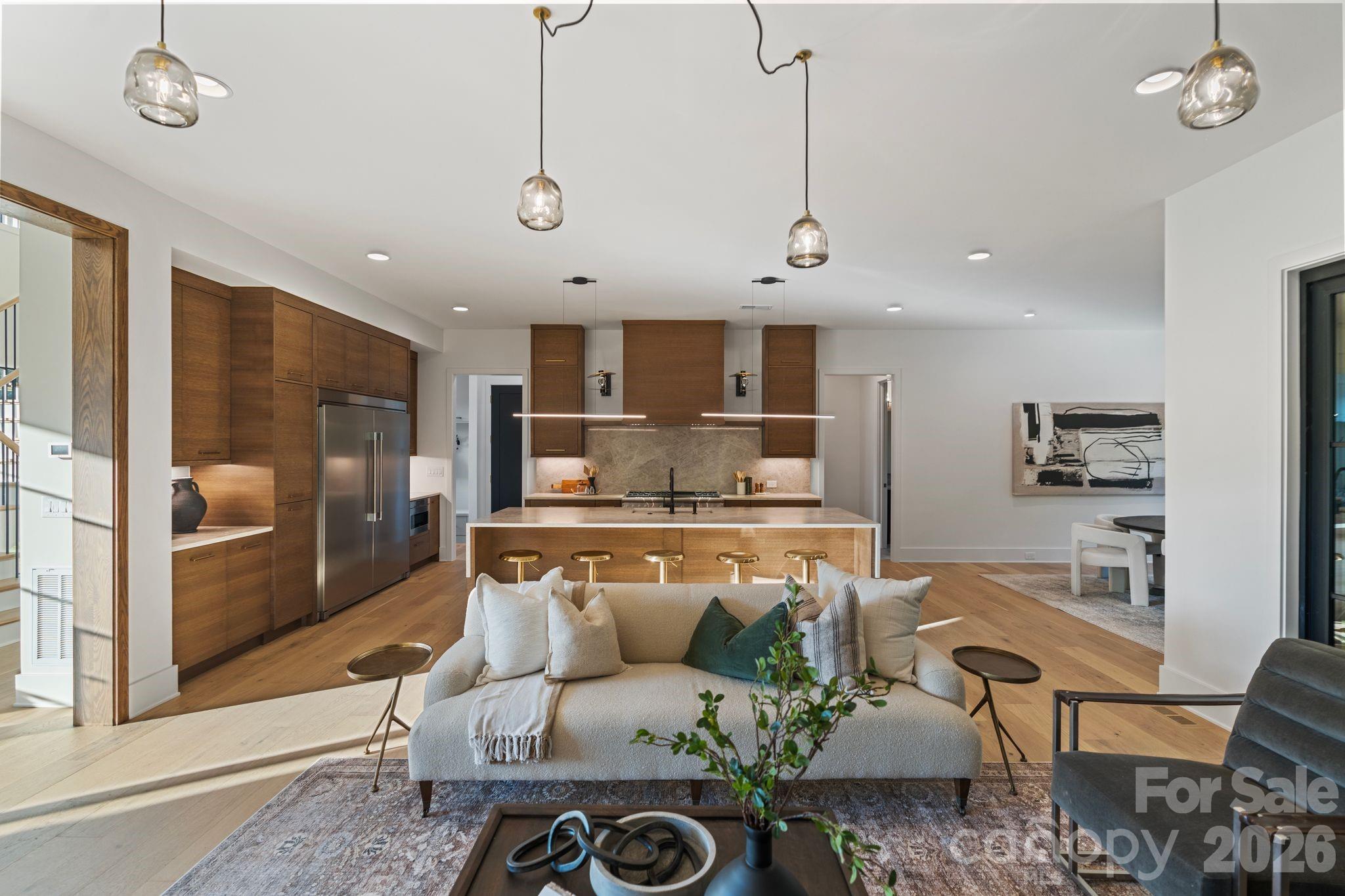 217 Crest Court — Weddington