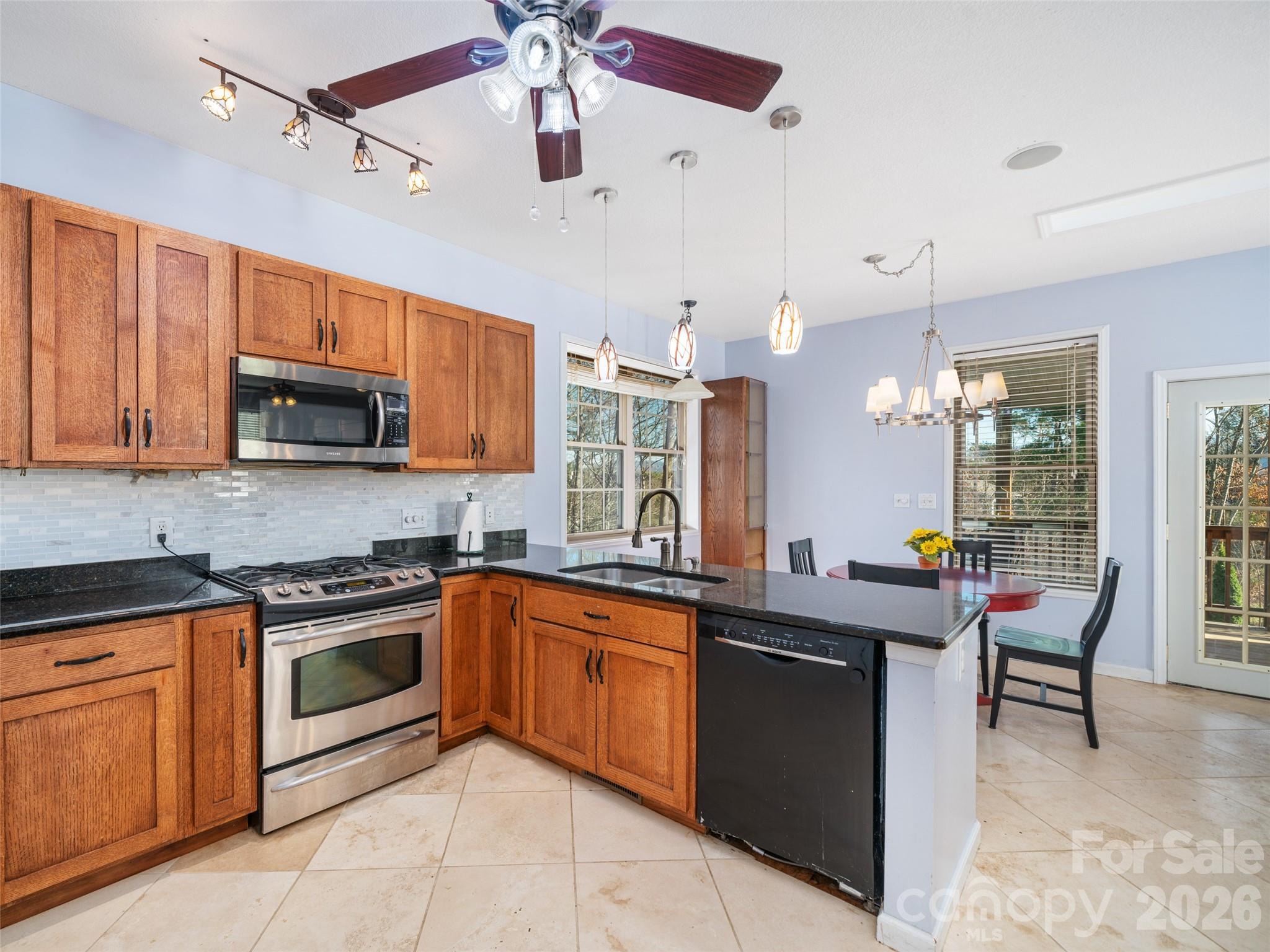 16 Sunny Lane — Mars Hill