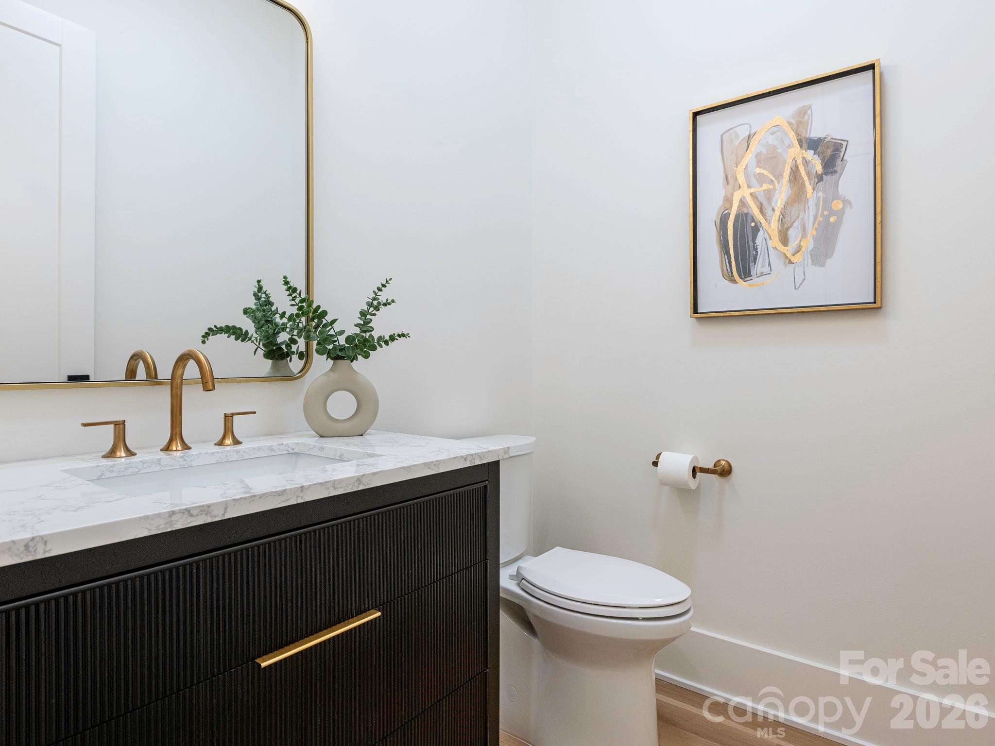 2510 Chesterfield Avenue — Charlotte