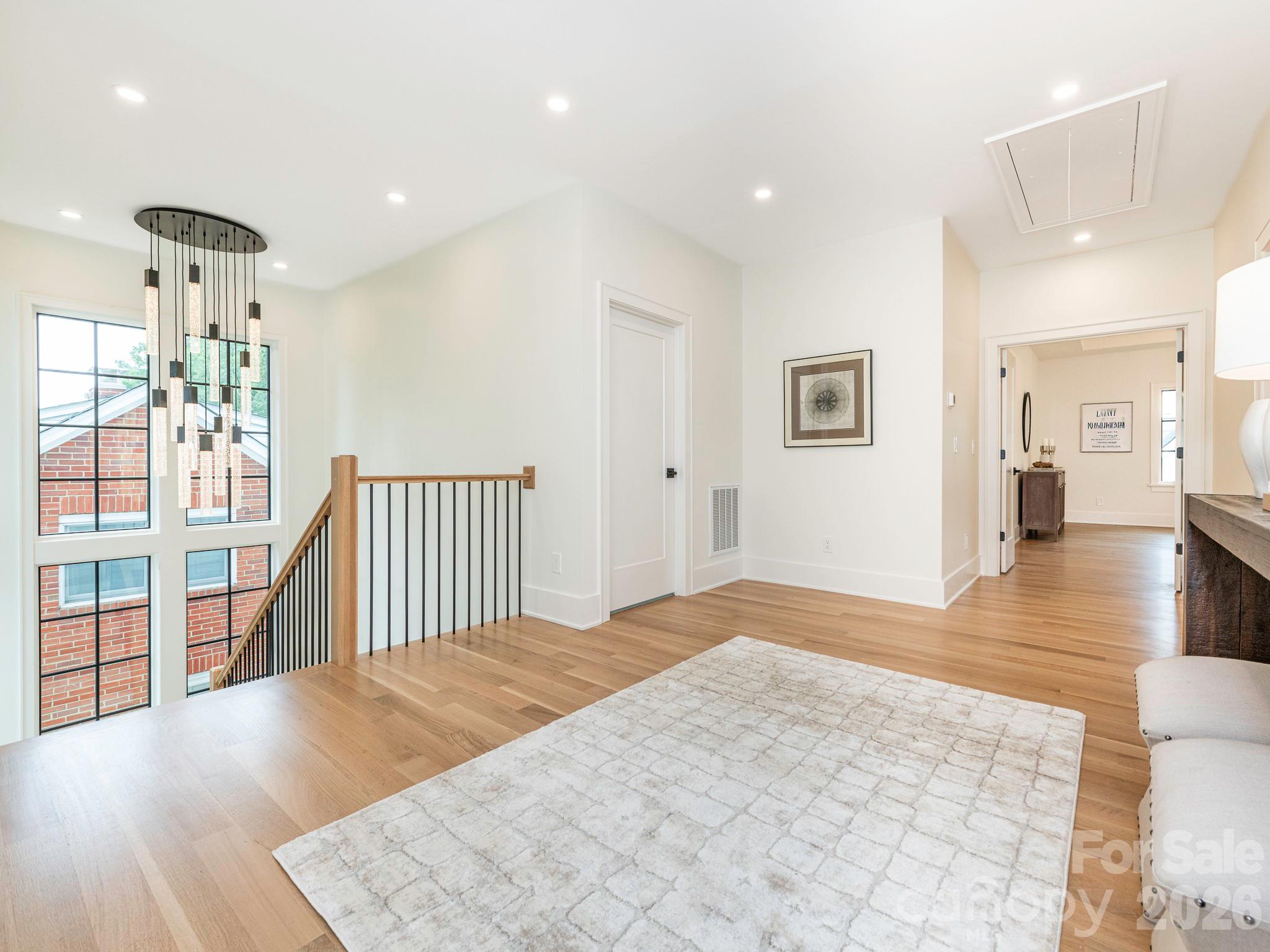 2510 Chesterfield Avenue — Charlotte