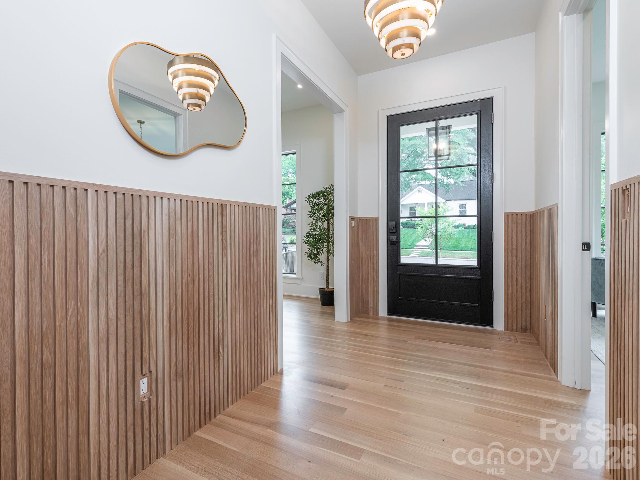 2510 Chesterfield Avenue — Charlotte