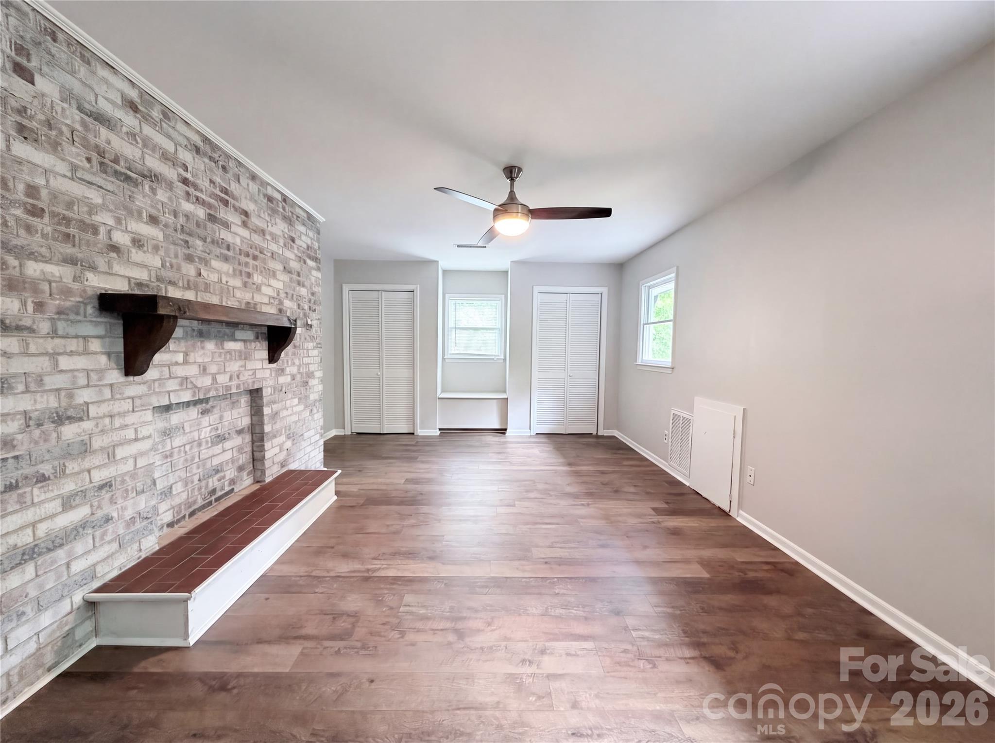 706 Crescent Drive — Cherryville