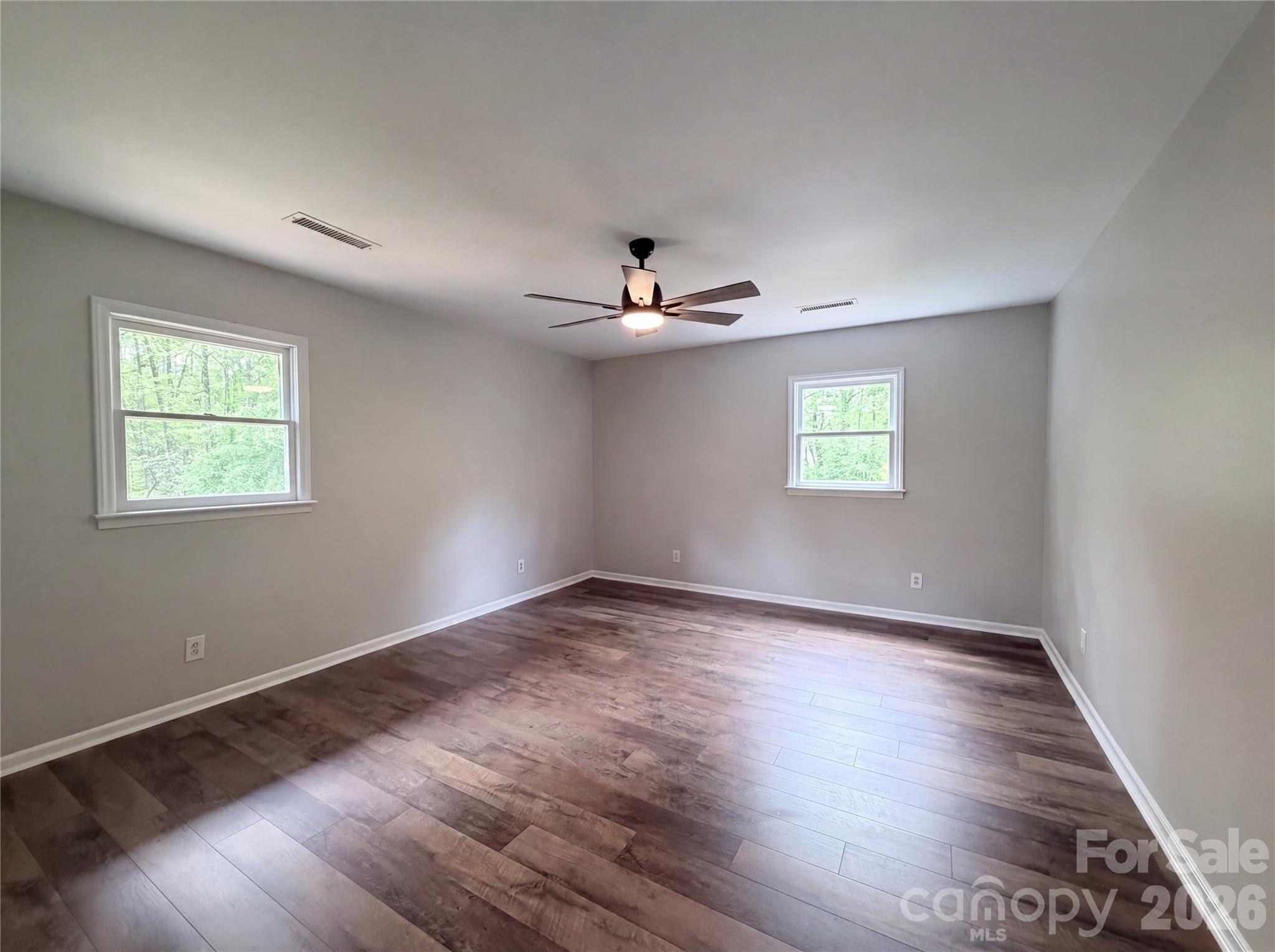 706 Crescent Drive — Cherryville