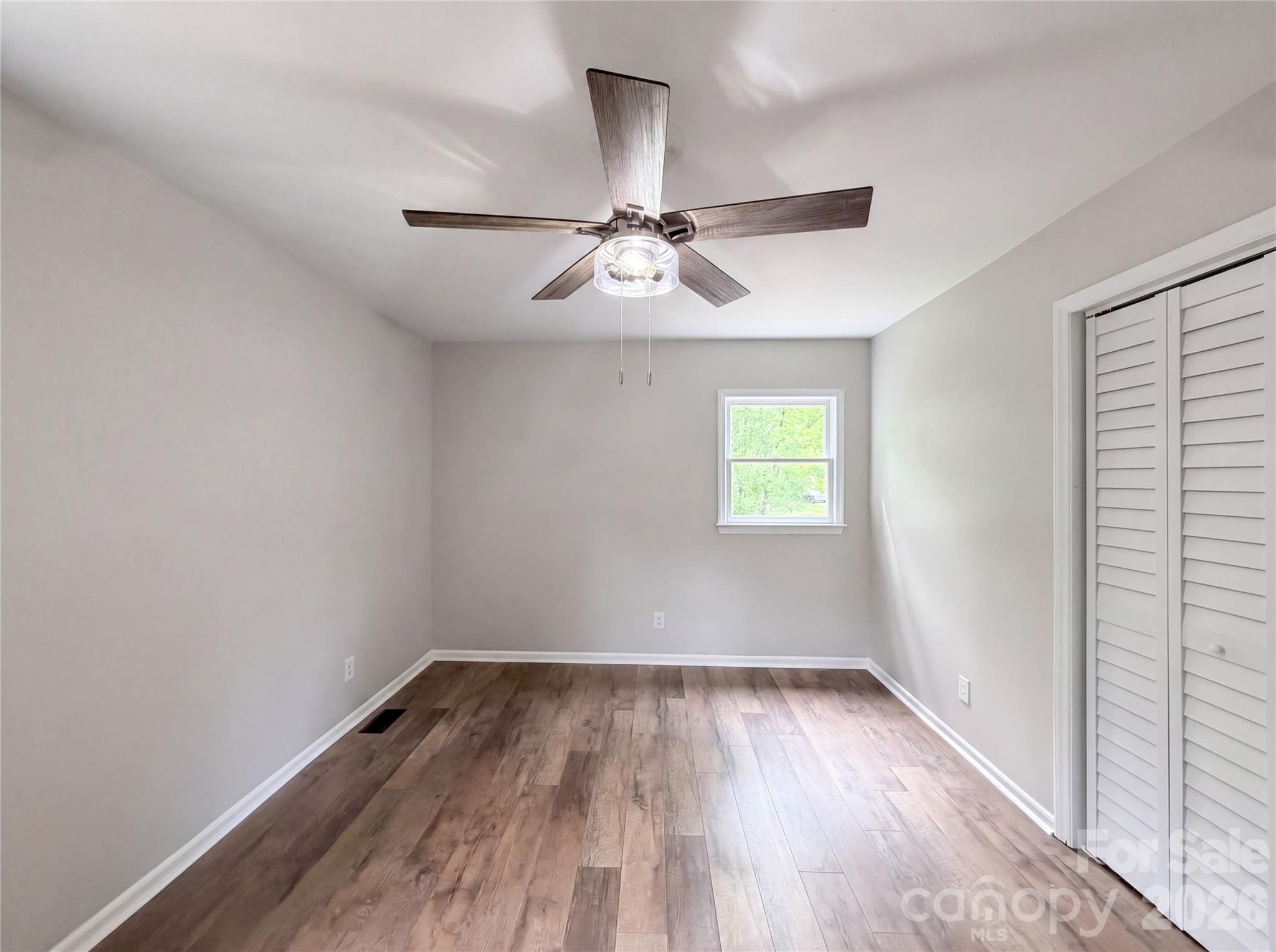 706 Crescent Drive — Cherryville