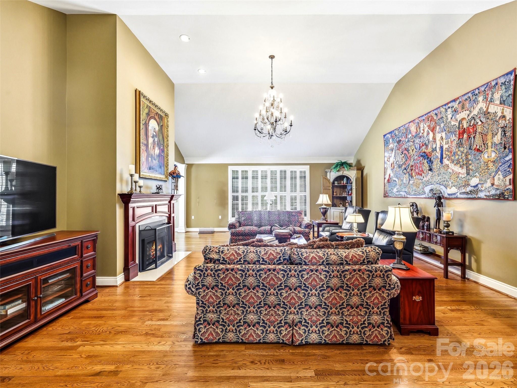 33 Tiverton Lane — Asheville