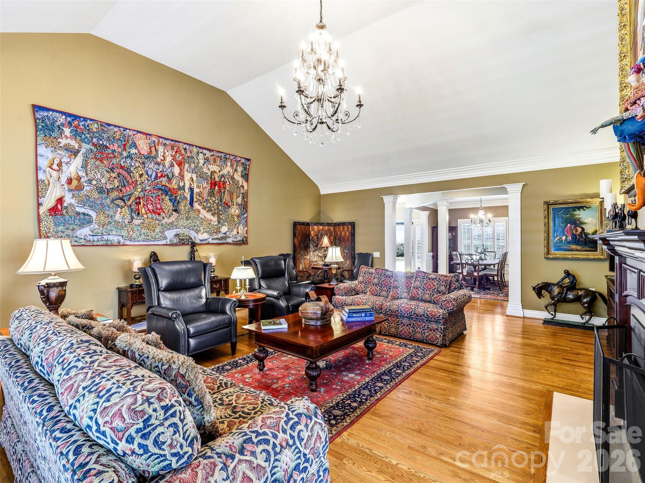 33 Tiverton Lane — Asheville