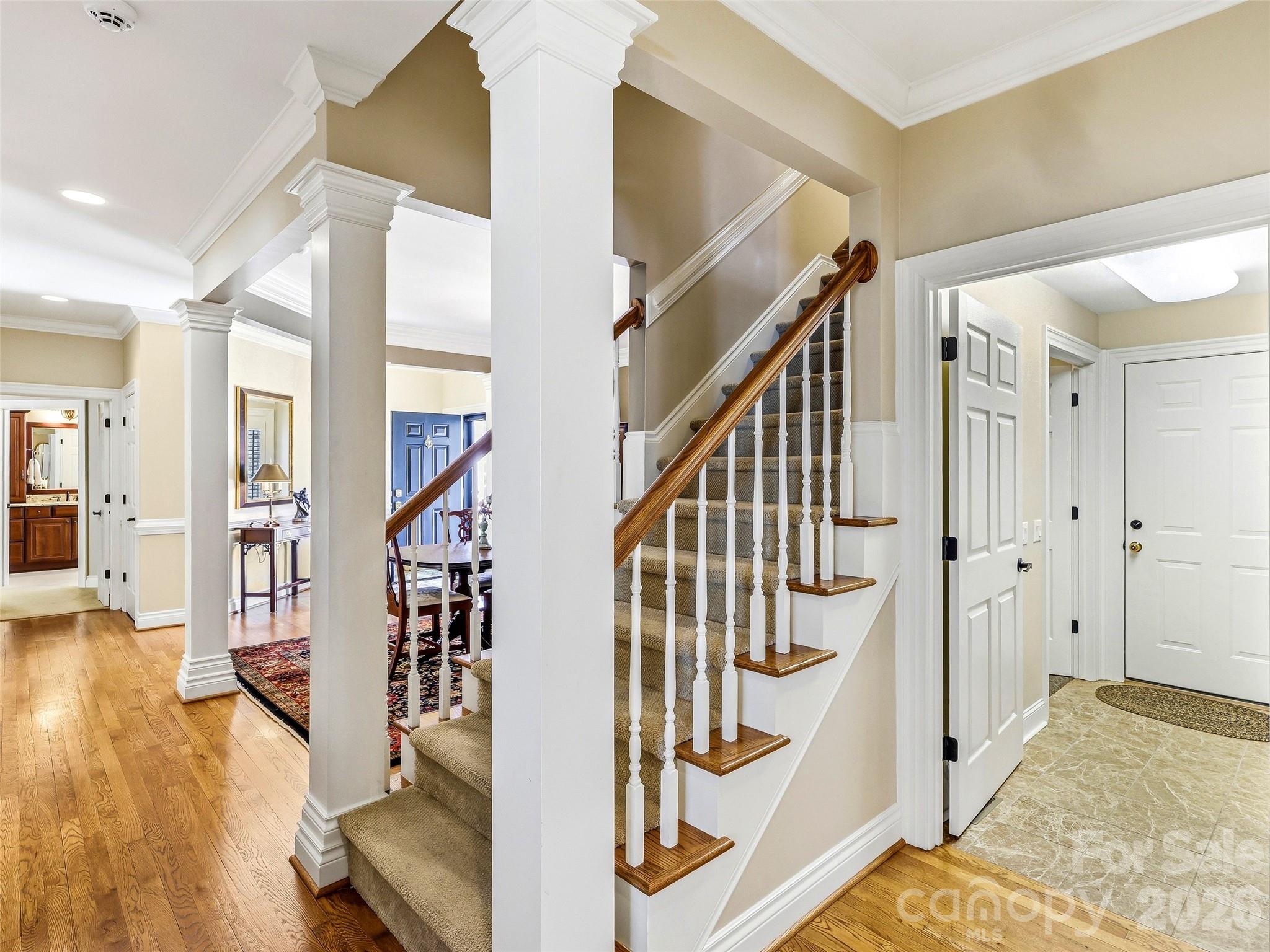 33 Tiverton Lane — Asheville