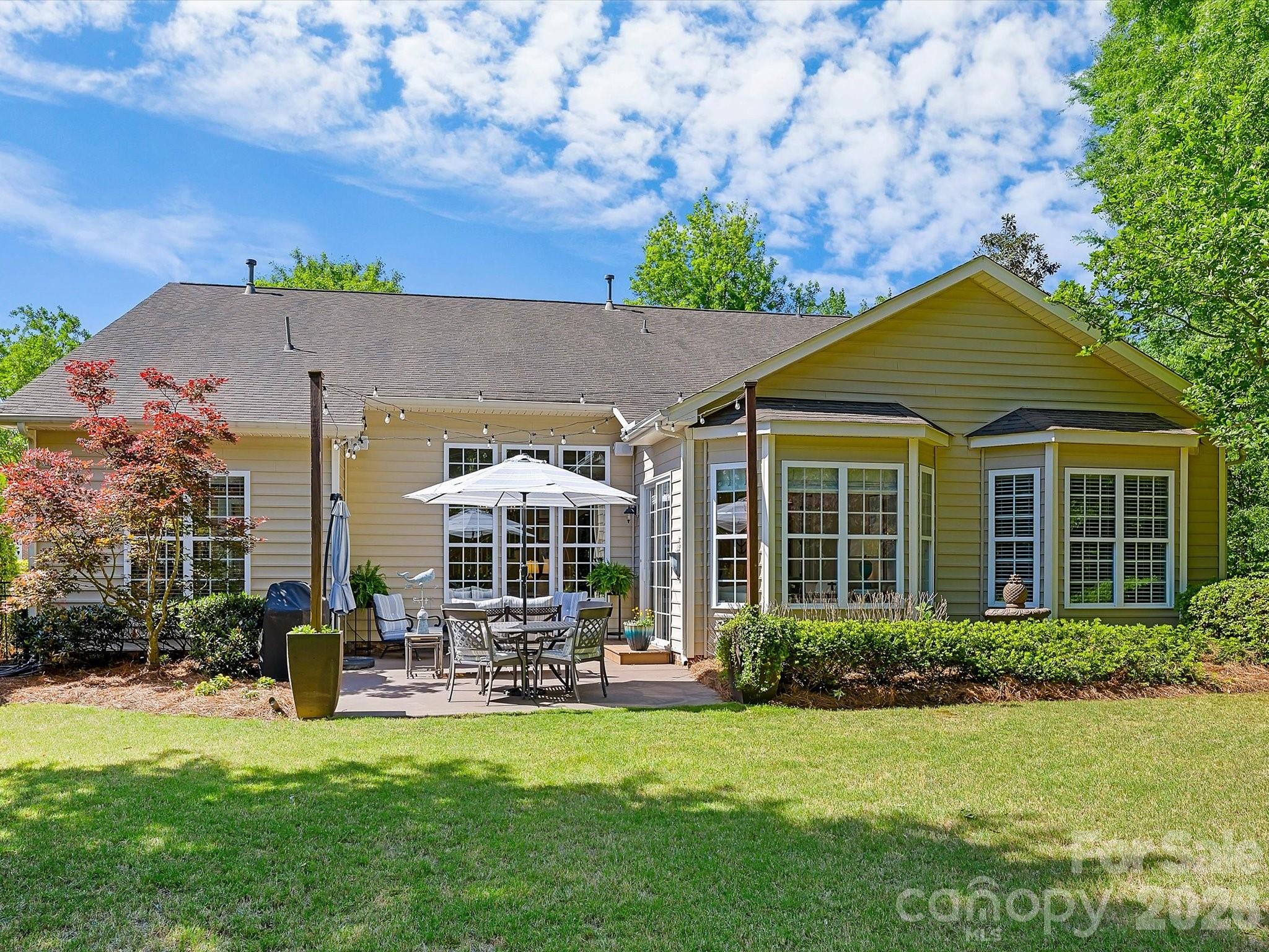 8210 Soaring Eagle Lane — Waxhaw