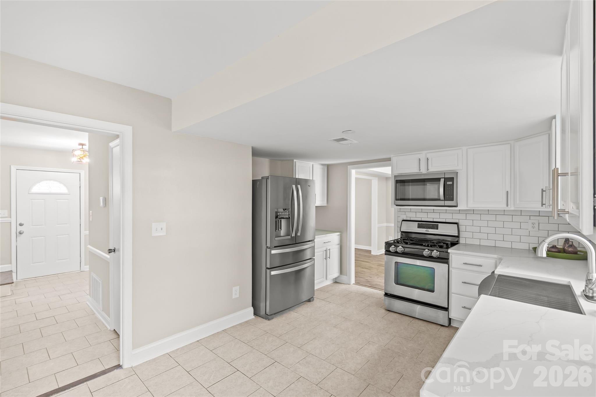 1401 Cedarwood Lane — Charlotte