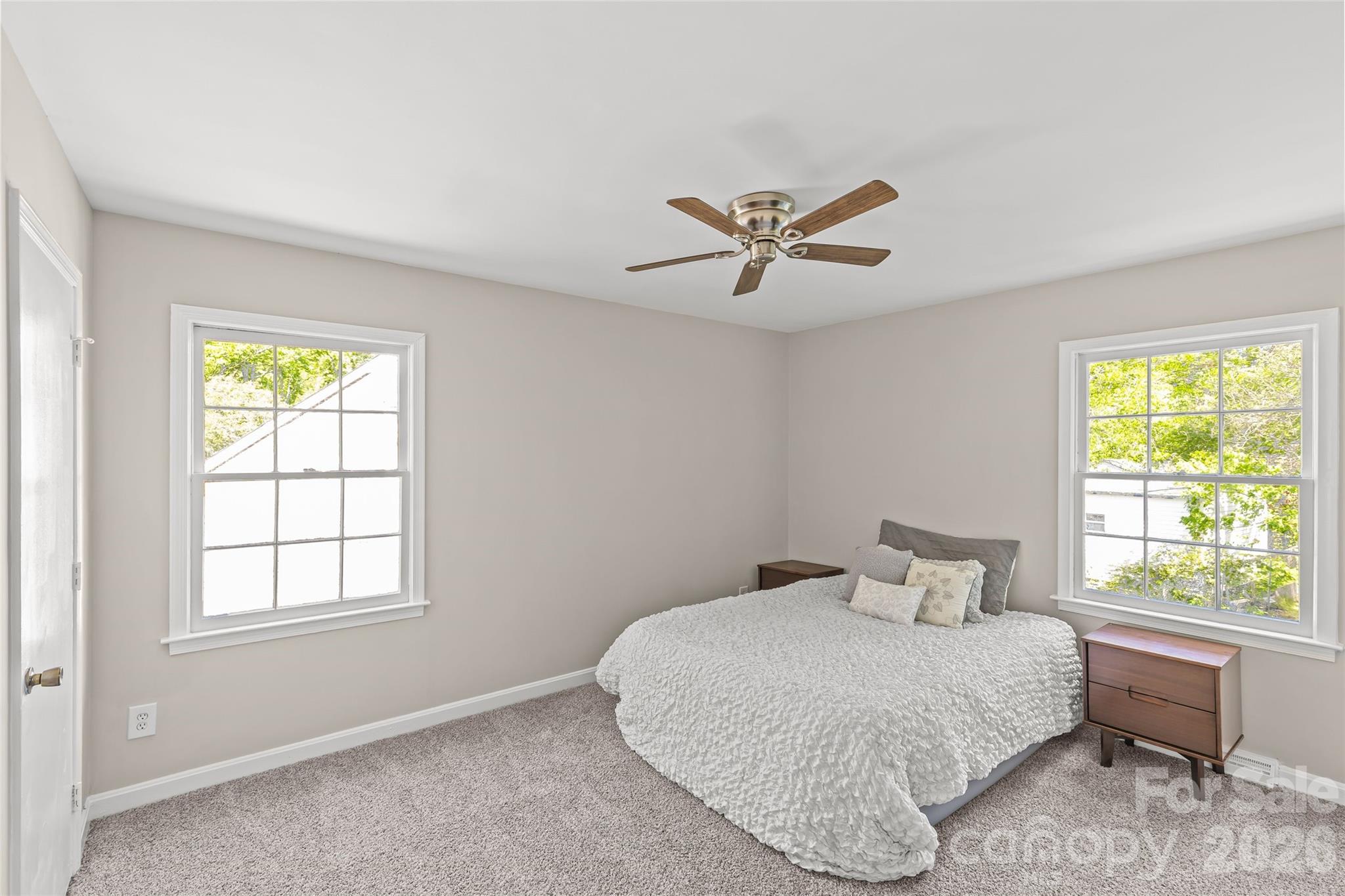 1401 Cedarwood Lane — Charlotte