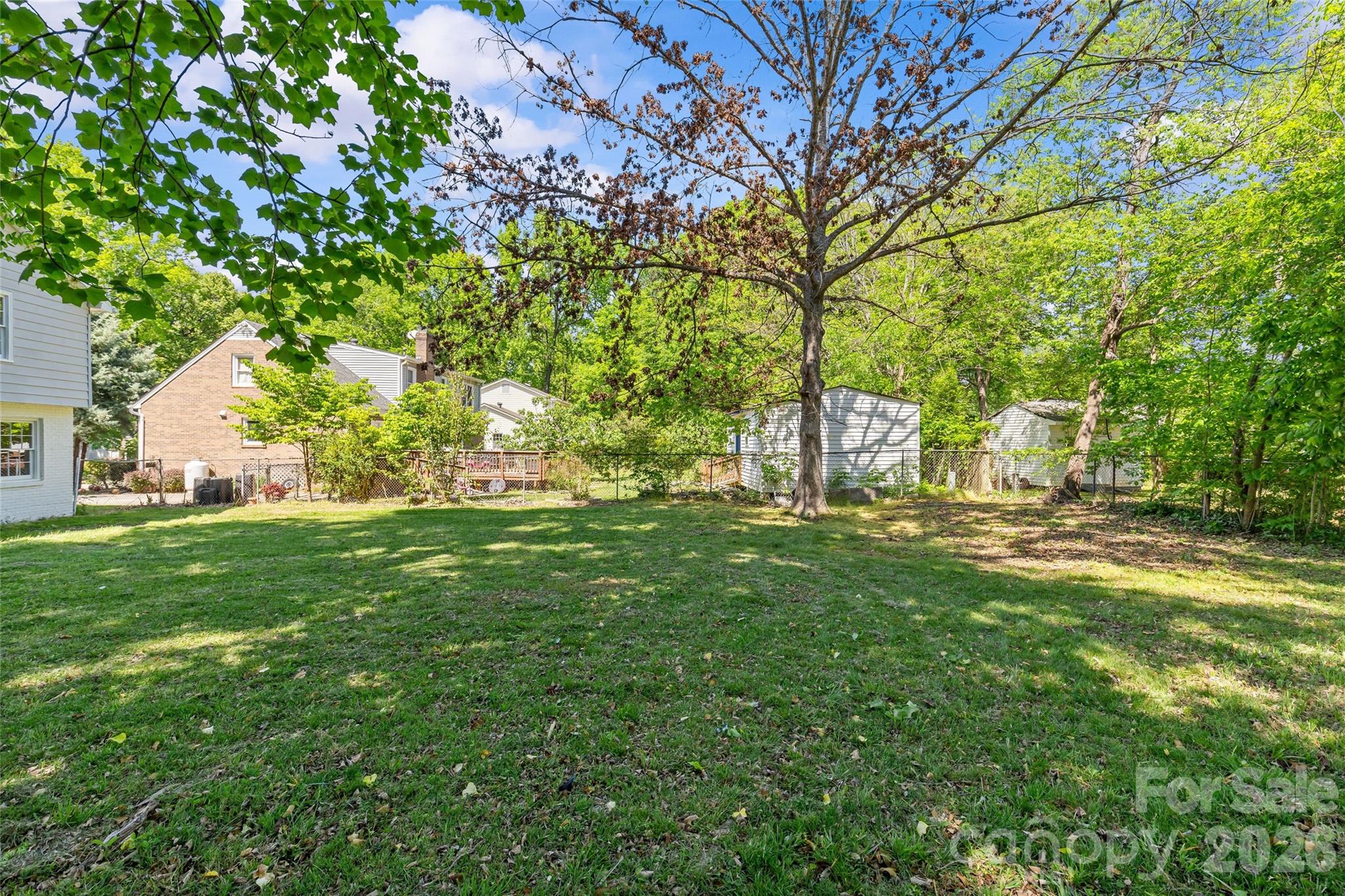 1401 Cedarwood Lane — Charlotte