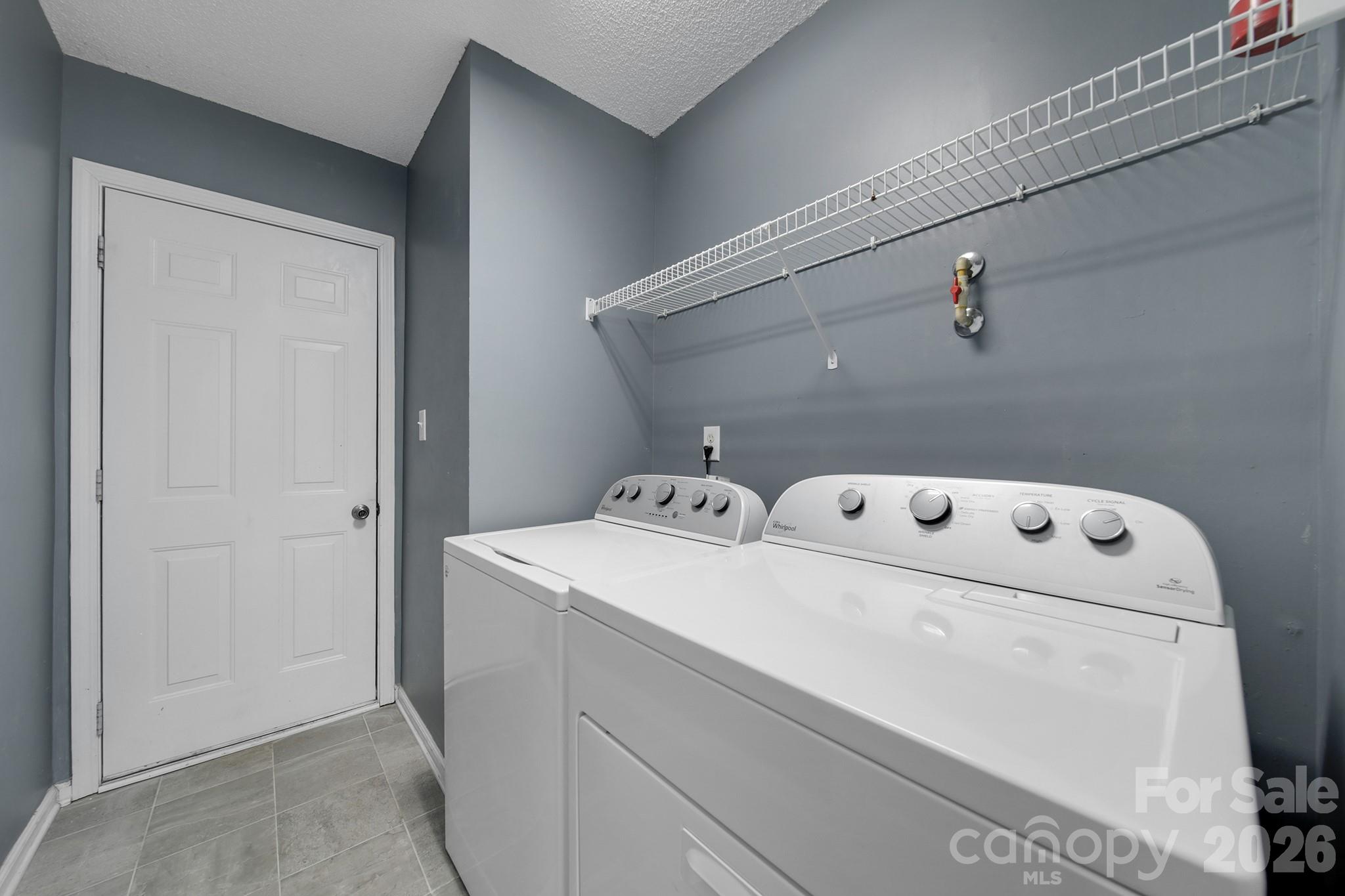 11343 Fox Hill Drive — Charlotte