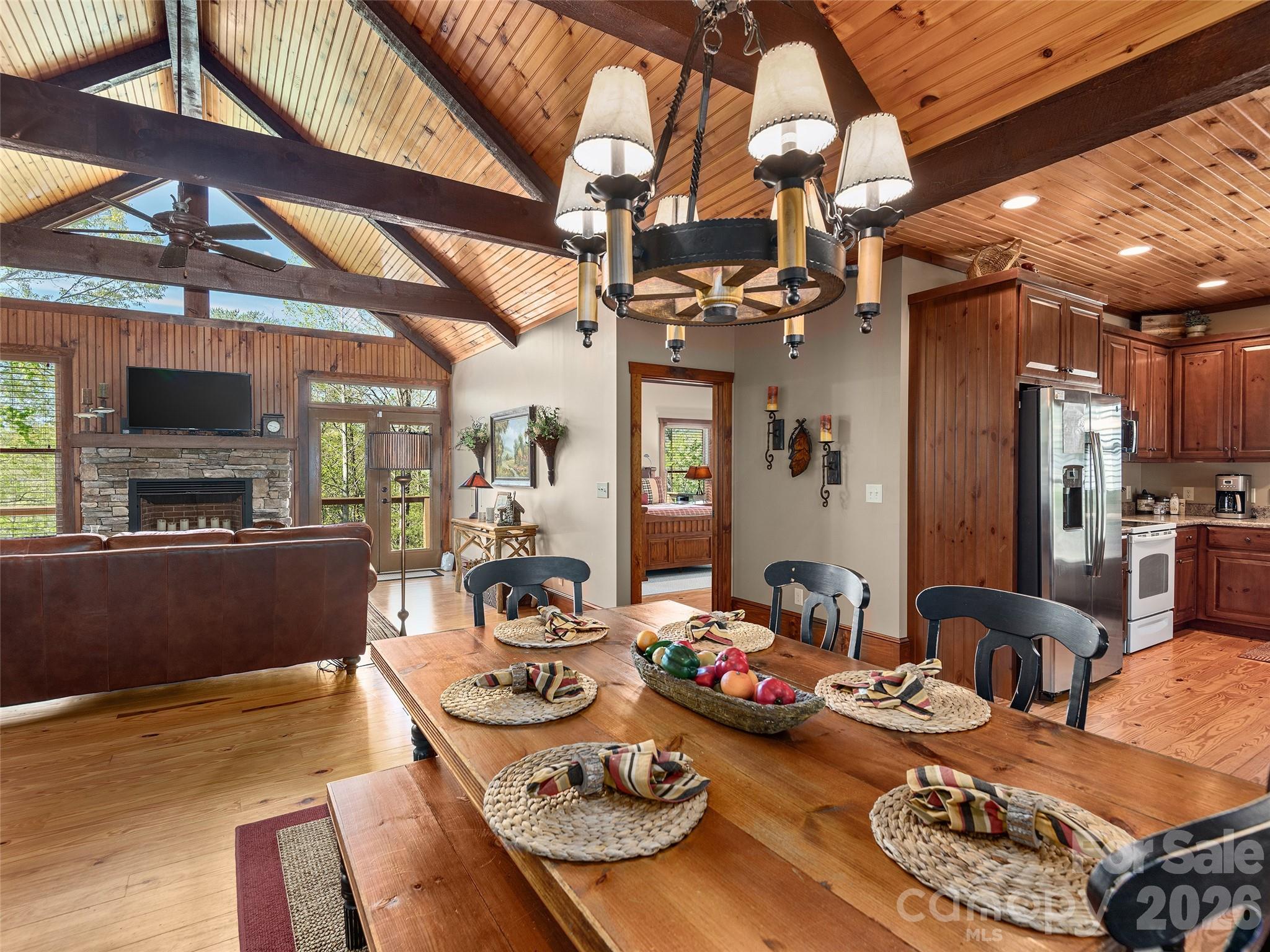 308 North Coast Drive — Mill Spring