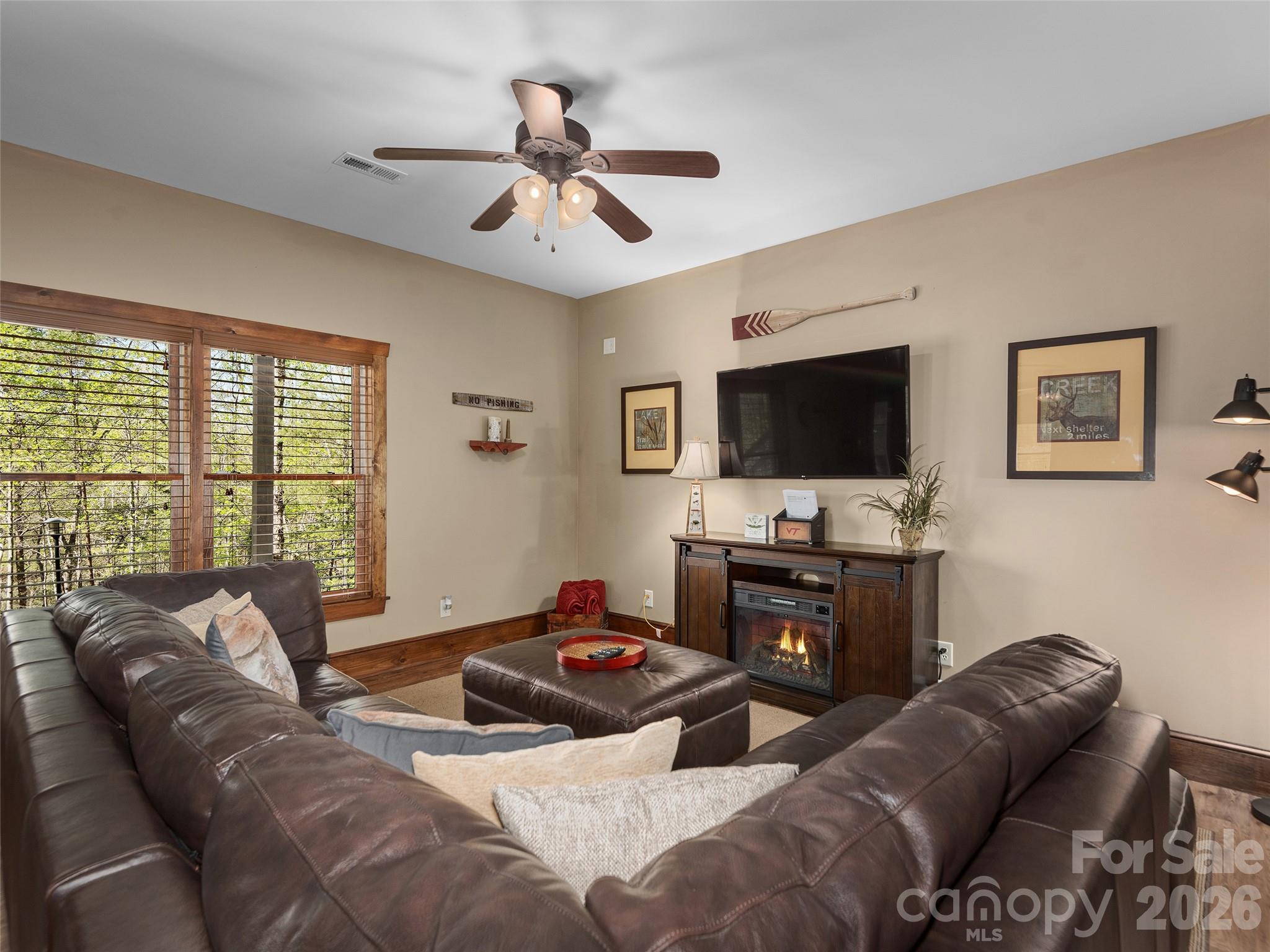 308 North Coast Drive — Mill Spring