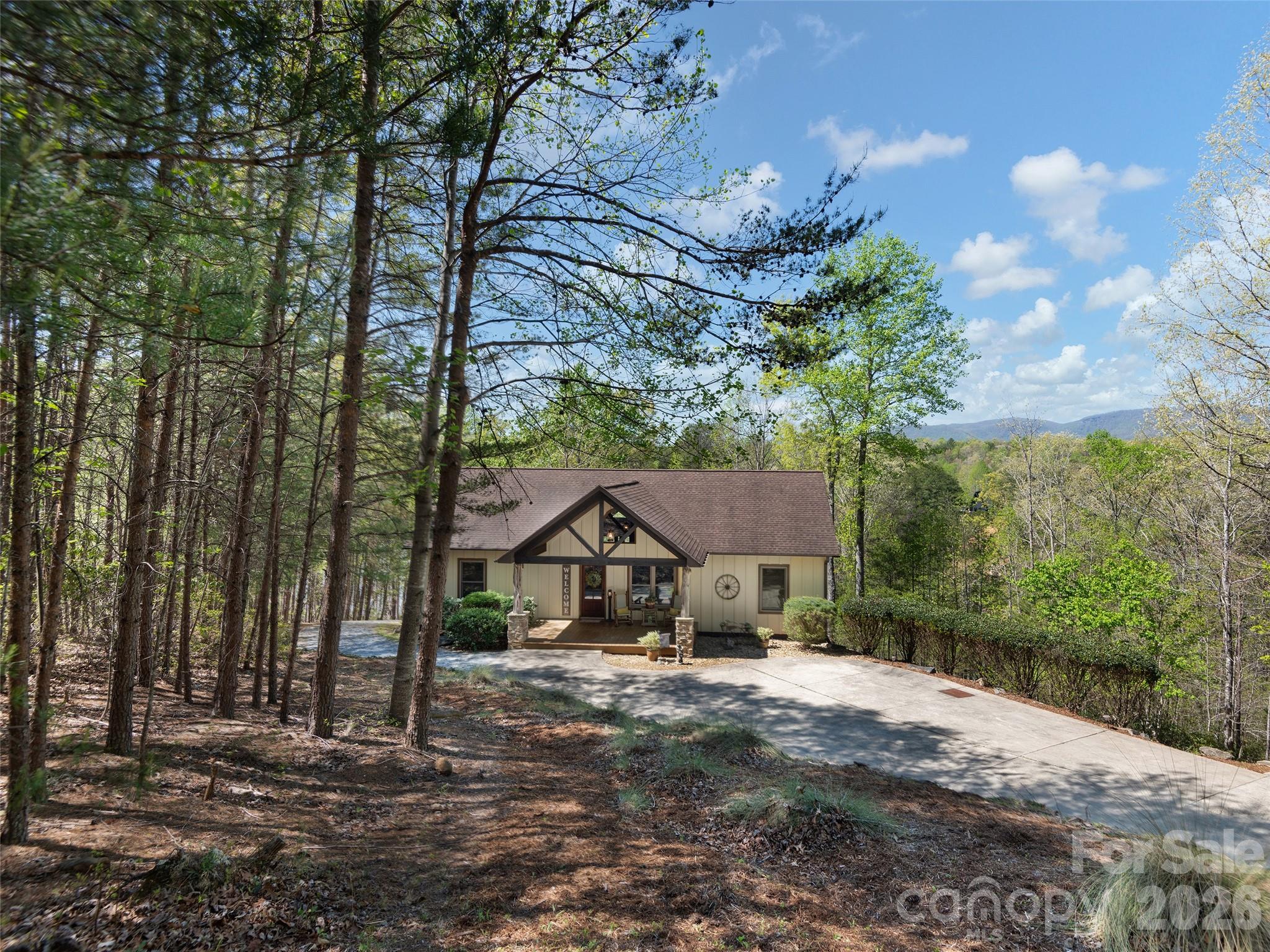 308 North Coast Drive — Mill Spring