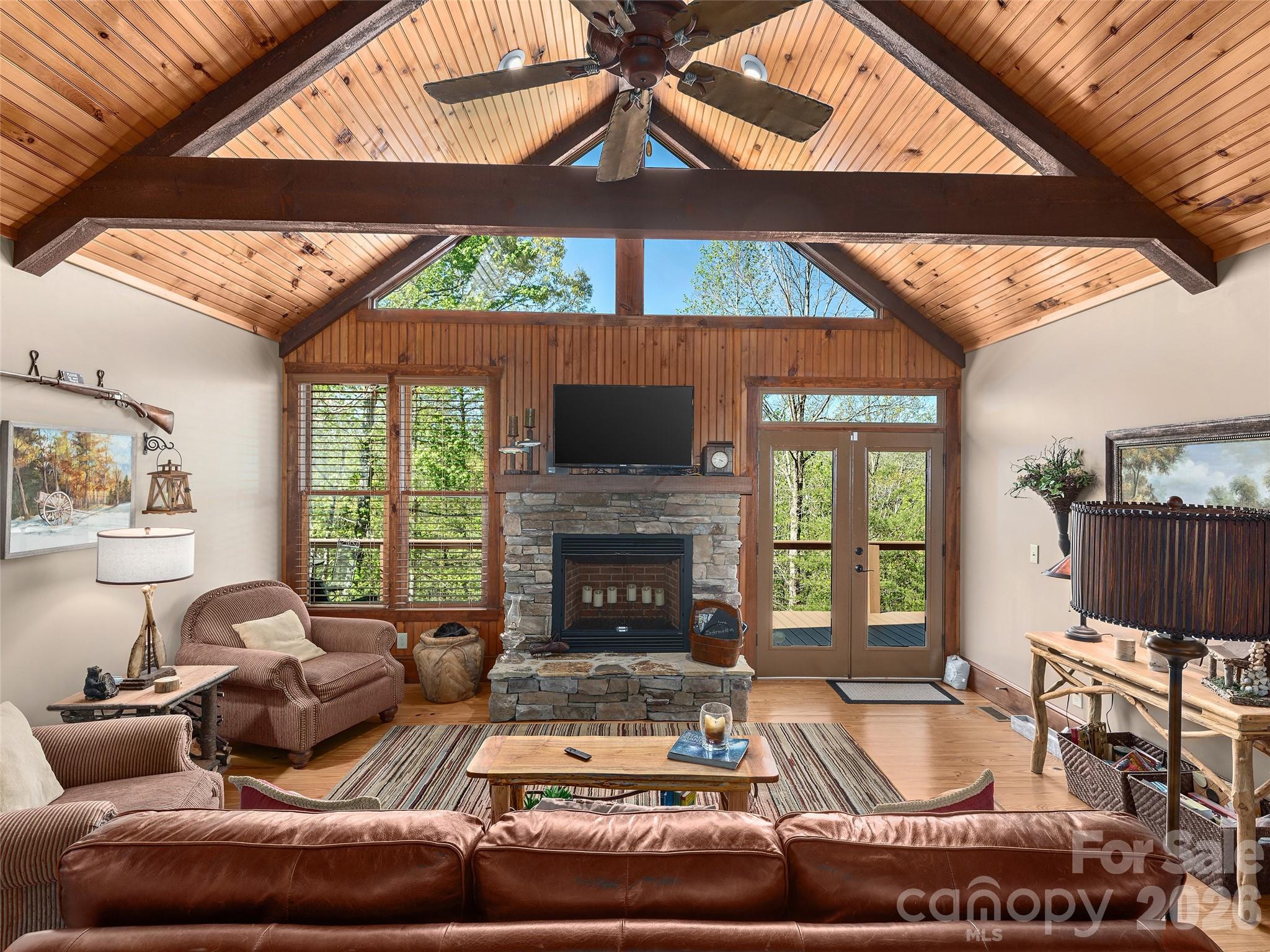 308 North Coast Drive — Mill Spring